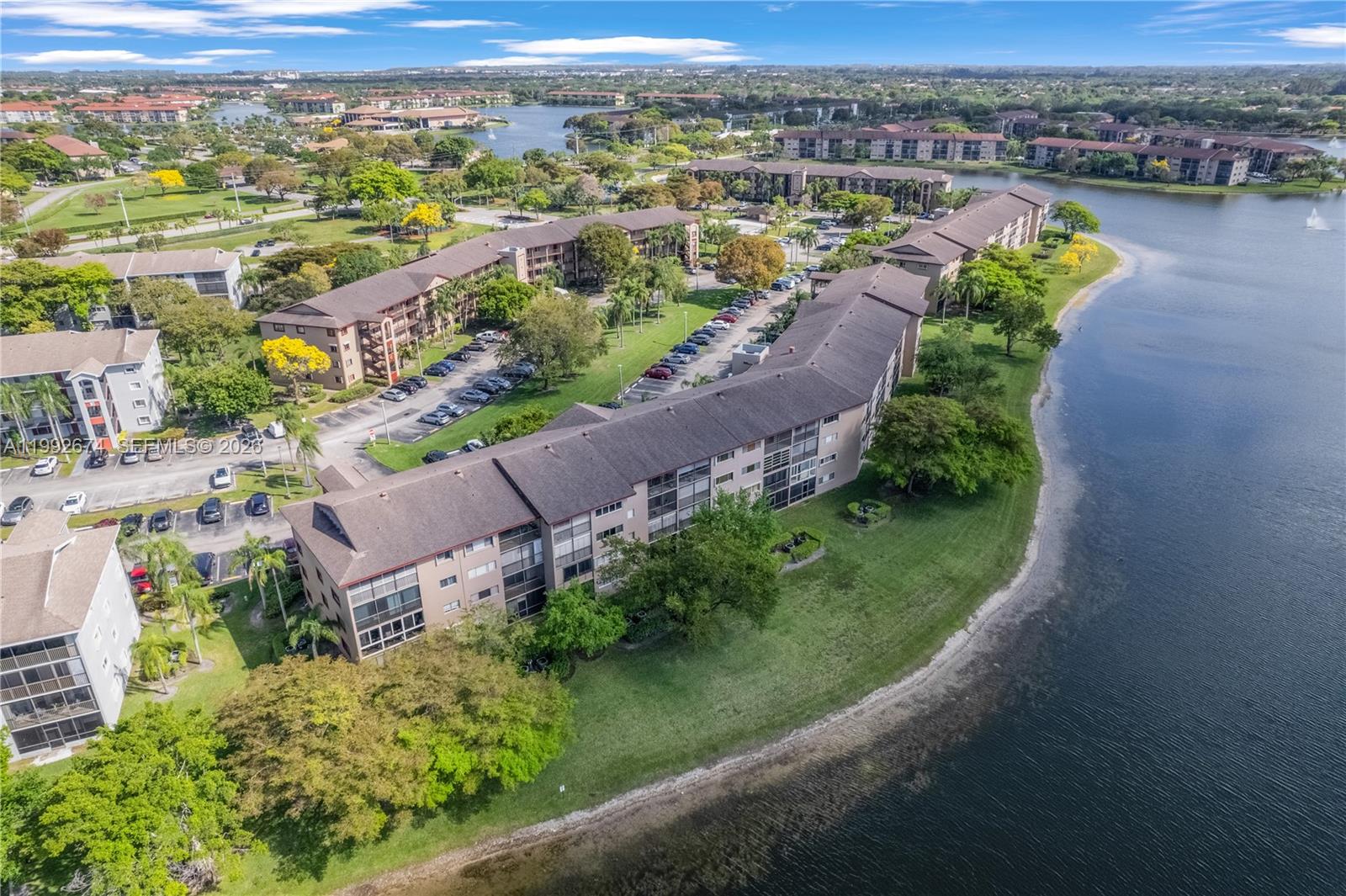 850 SW 138th Ave #111D Pembroke Pines, FL 33027