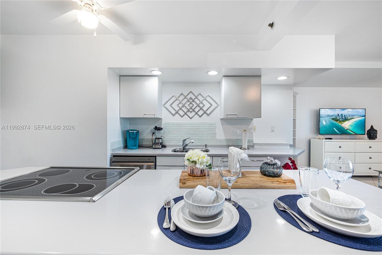 100 Lincoln Rd #515 Miami Beach, FL 33139