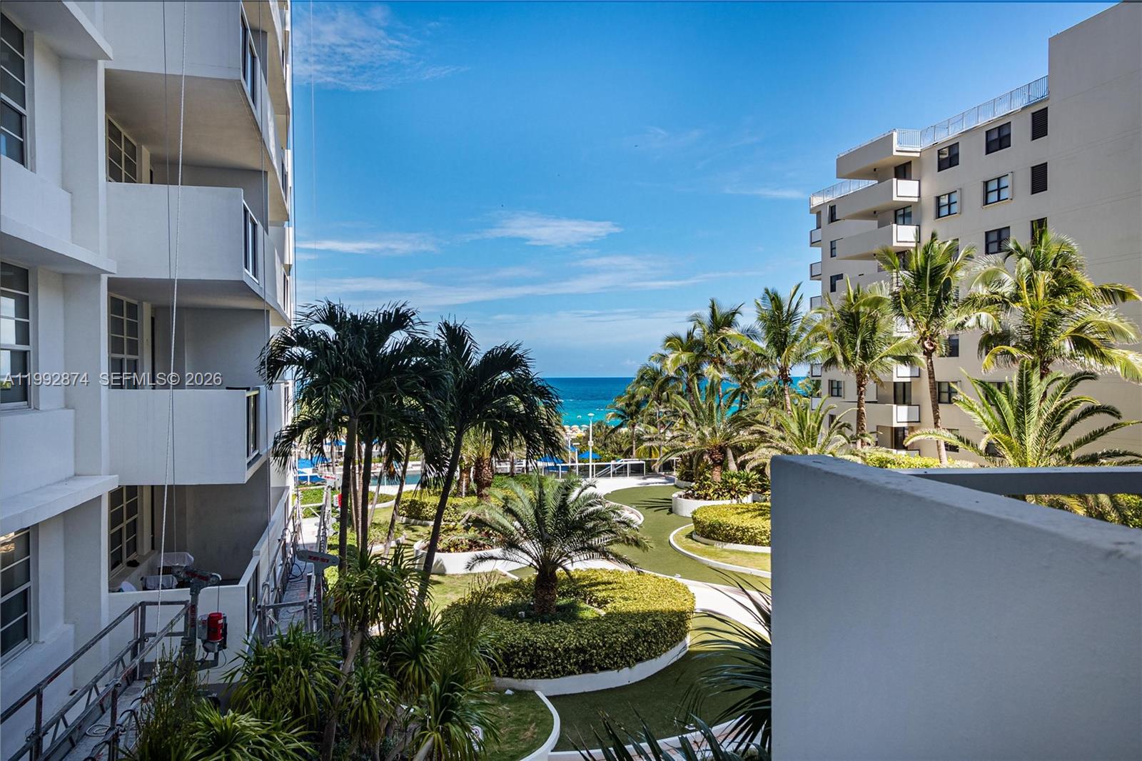 100 Lincoln Rd #515 Miami Beach, FL 33139