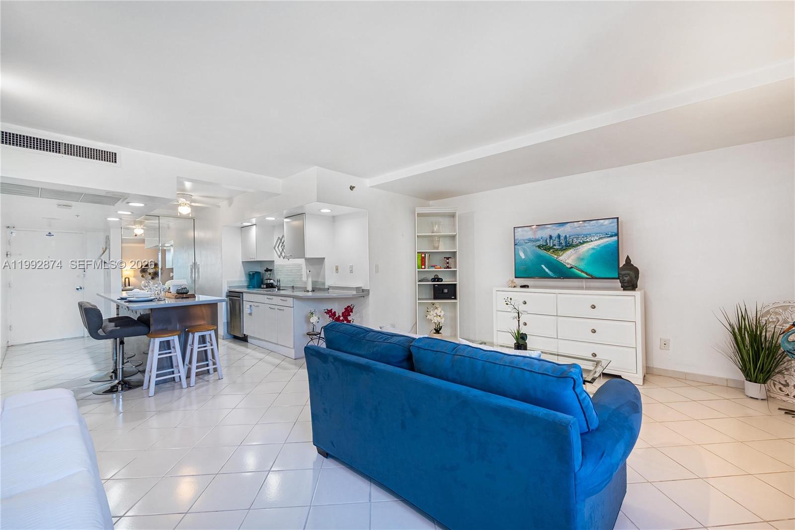 100 Lincoln Rd #515 Miami Beach, FL 33139