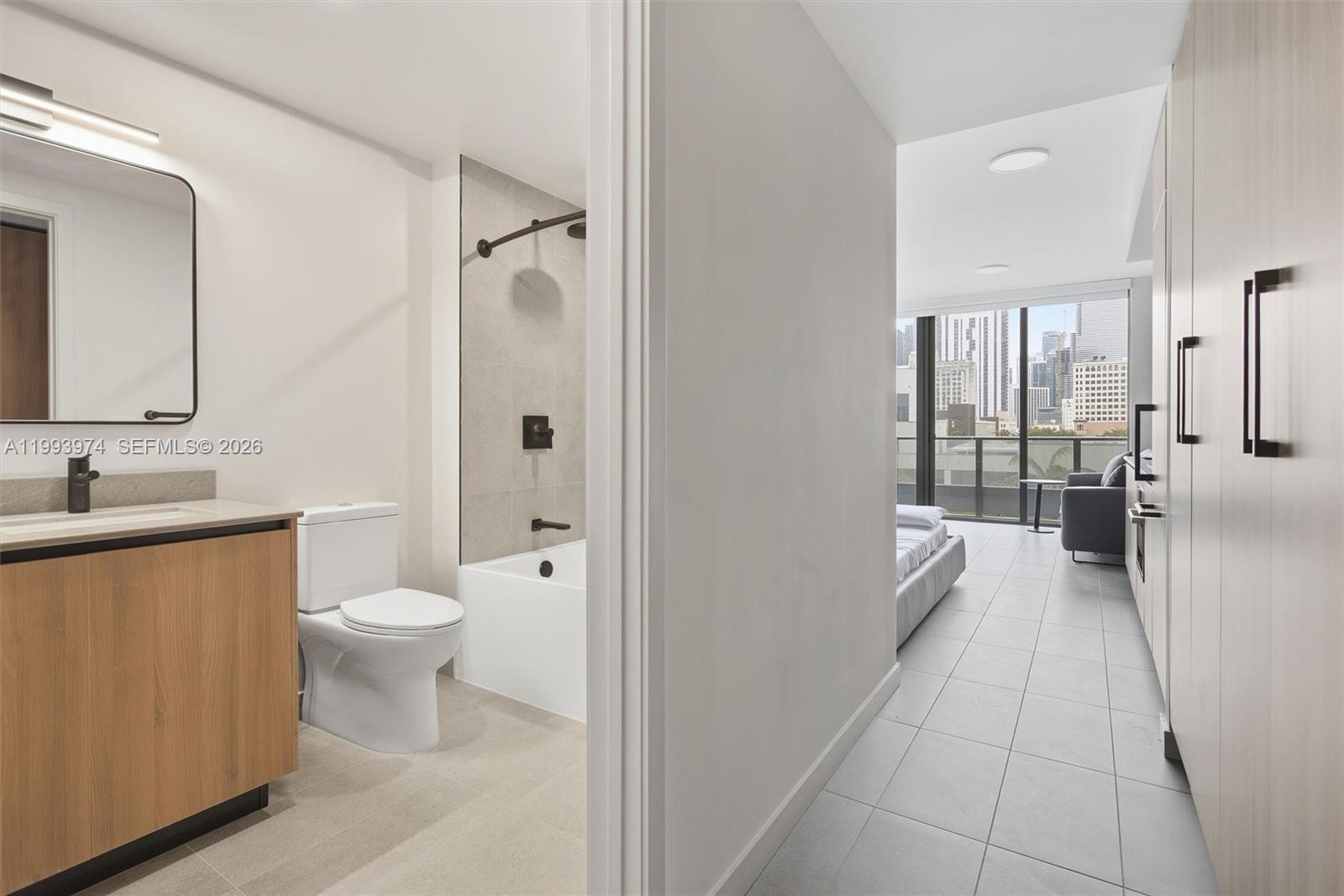 image 501 FIRST Residences10