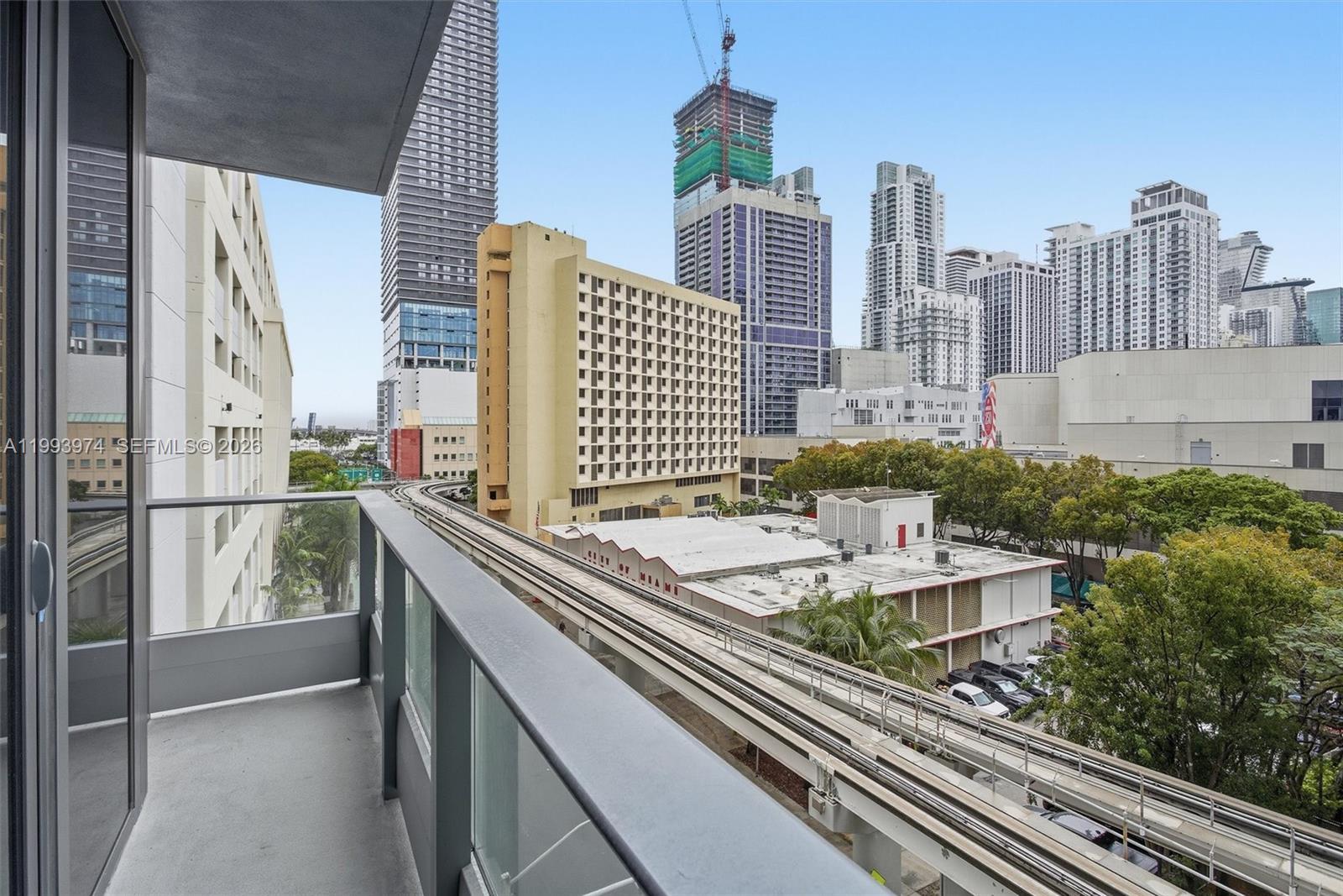 image 501 FIRST Residences14