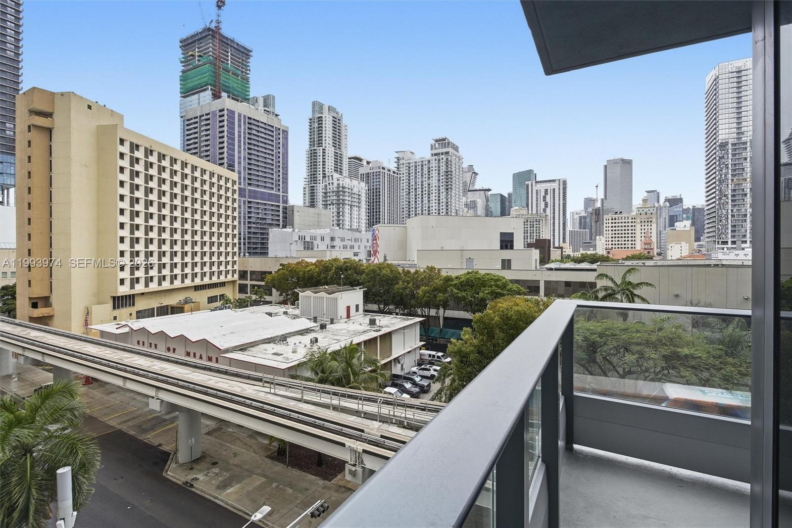 image 501 FIRST Residences15