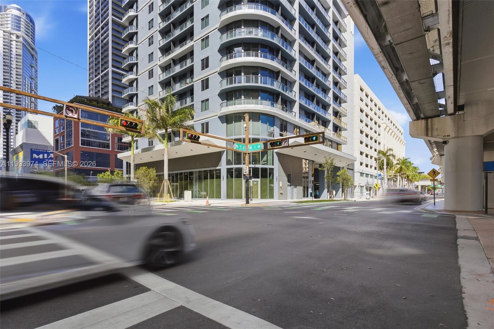 image 501 FIRST Residences39