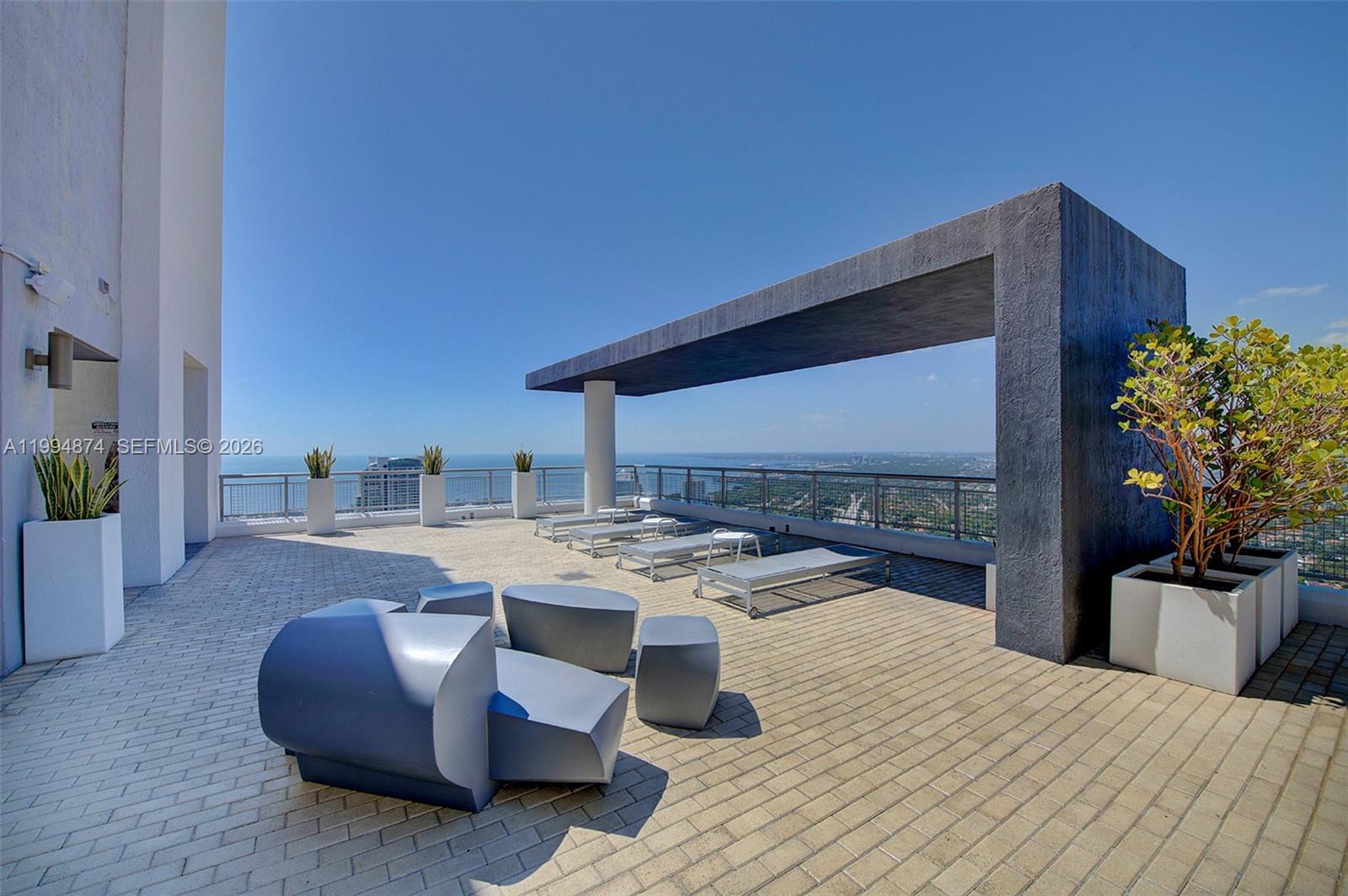 image Infinity at Brickell17