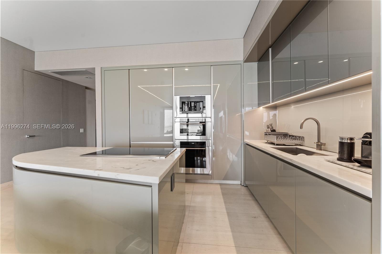 18975 Collins Ave #603 Sunny Isles Beach, FL 33160