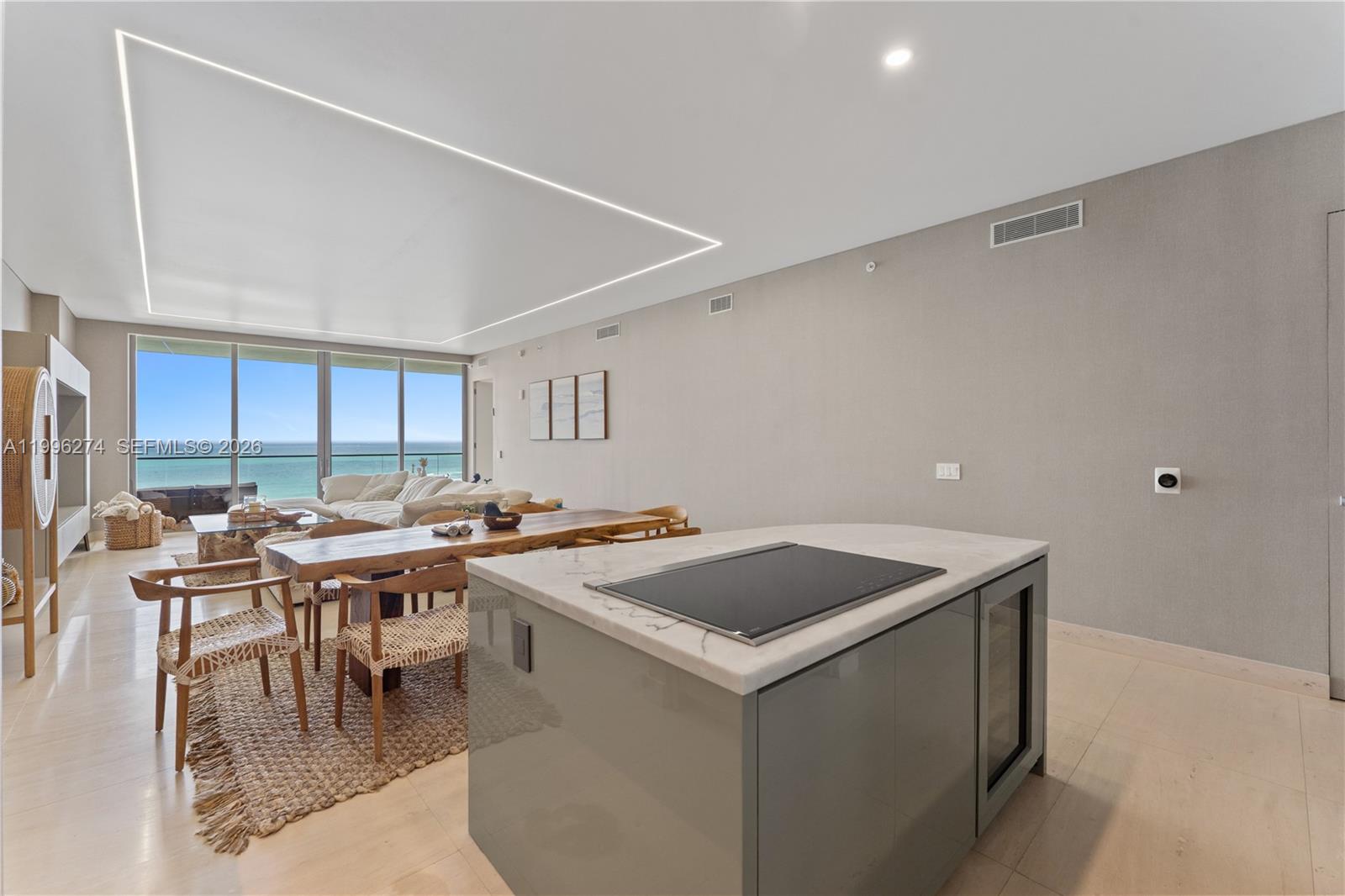 18975 Collins Ave #603 Sunny Isles Beach, FL 33160