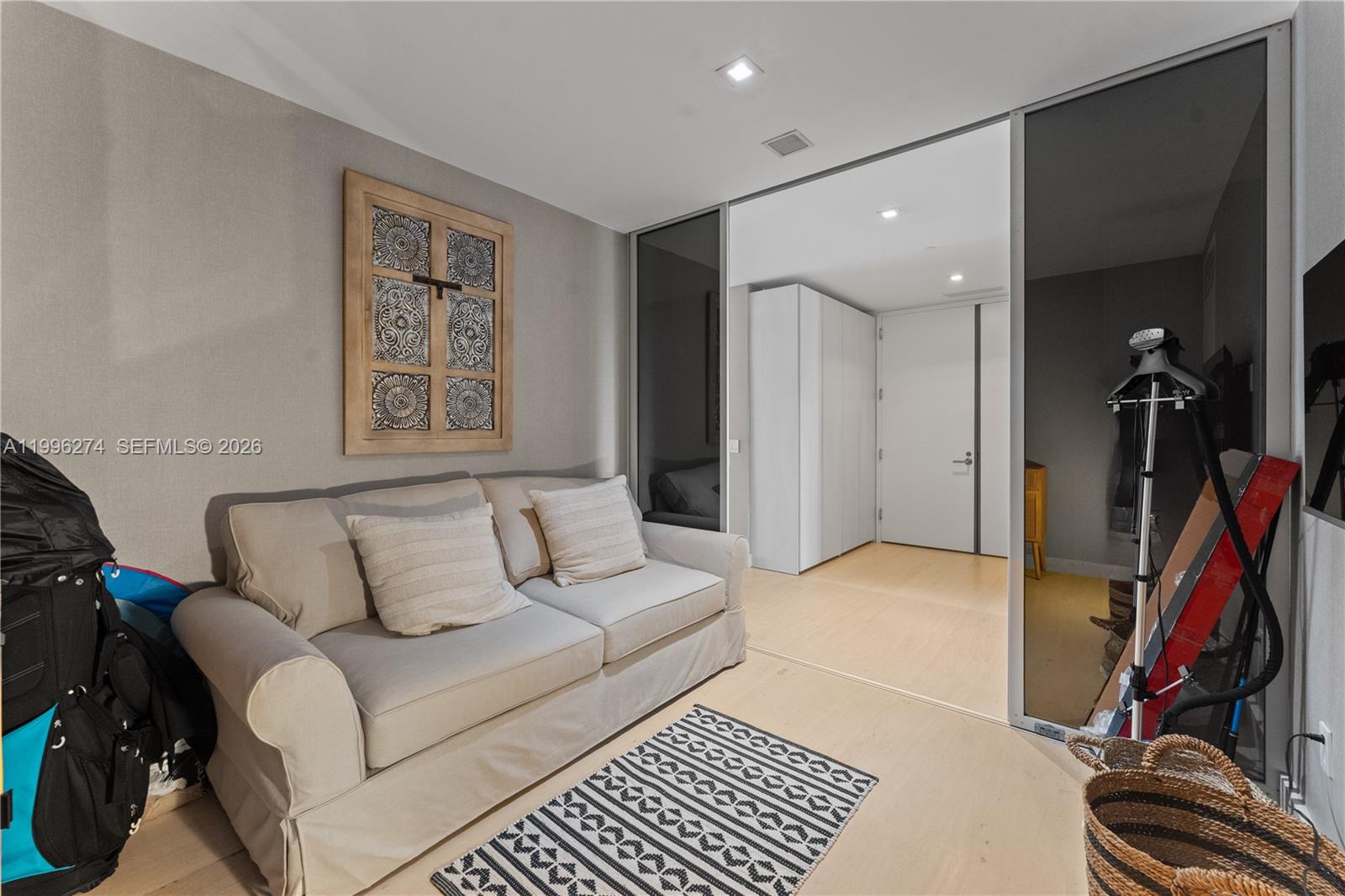 18975 Collins Ave #603 Sunny Isles Beach, FL 33160