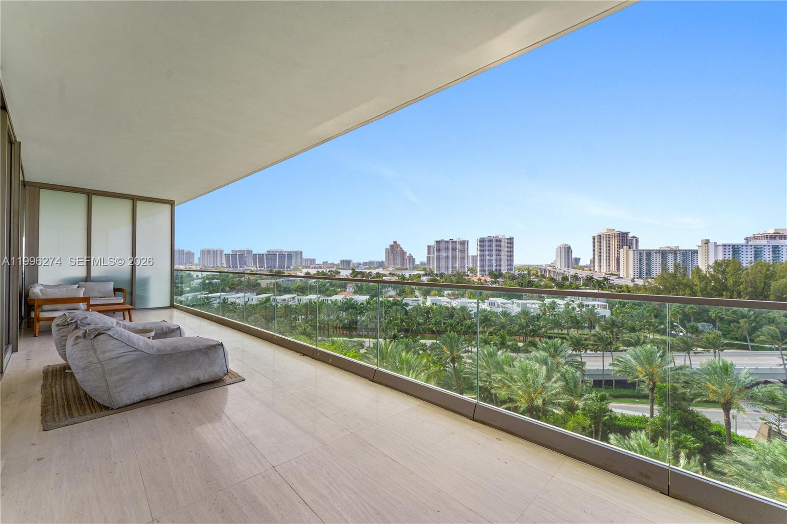 18975 Collins Ave #603 Sunny Isles Beach, FL 33160