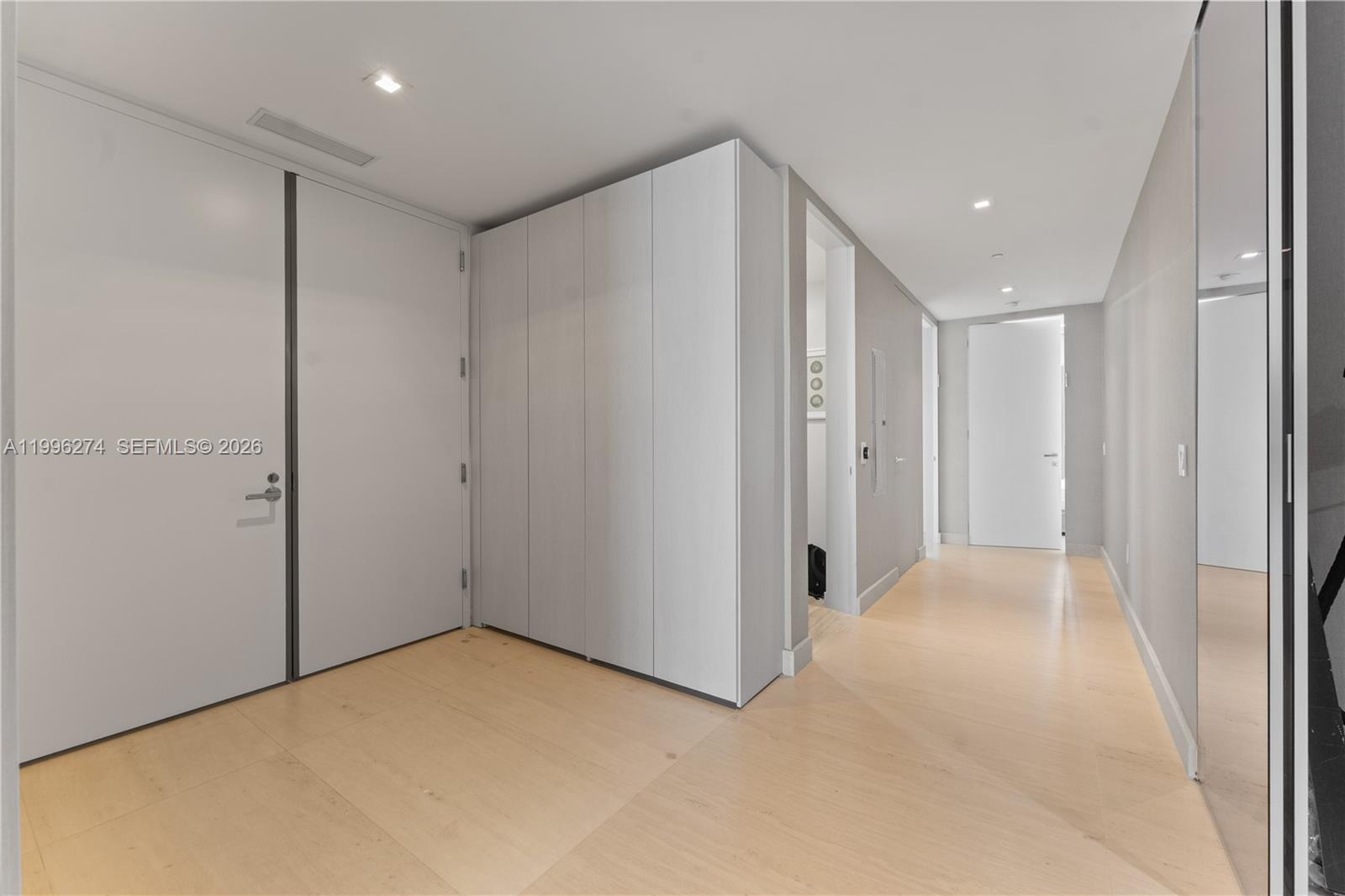 18975 Collins Ave #603 Sunny Isles Beach, FL 33160