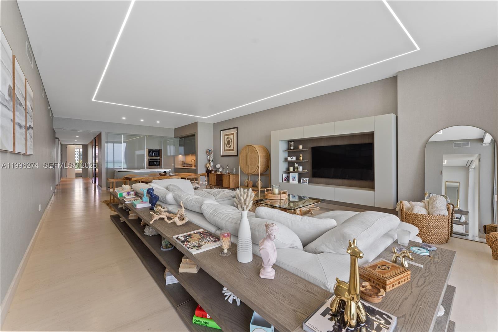 18975 Collins Ave #603 Sunny Isles Beach, FL 33160