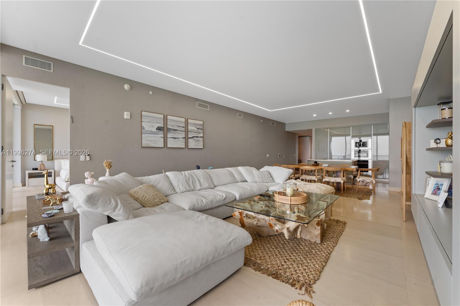 18975 Collins Ave #603 Sunny Isles Beach, FL 33160