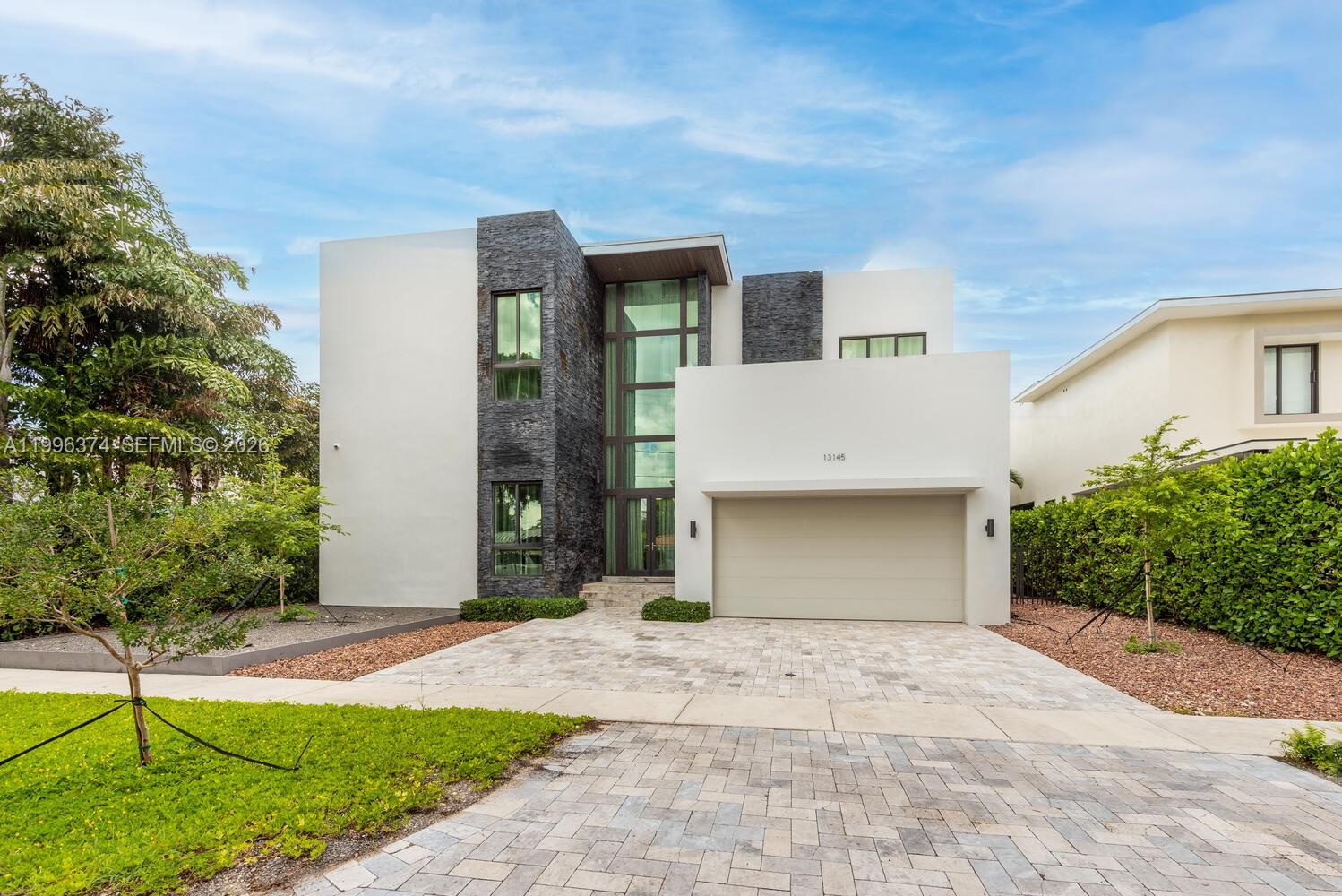 13145 Coronado Ln North Miami, FL 33181