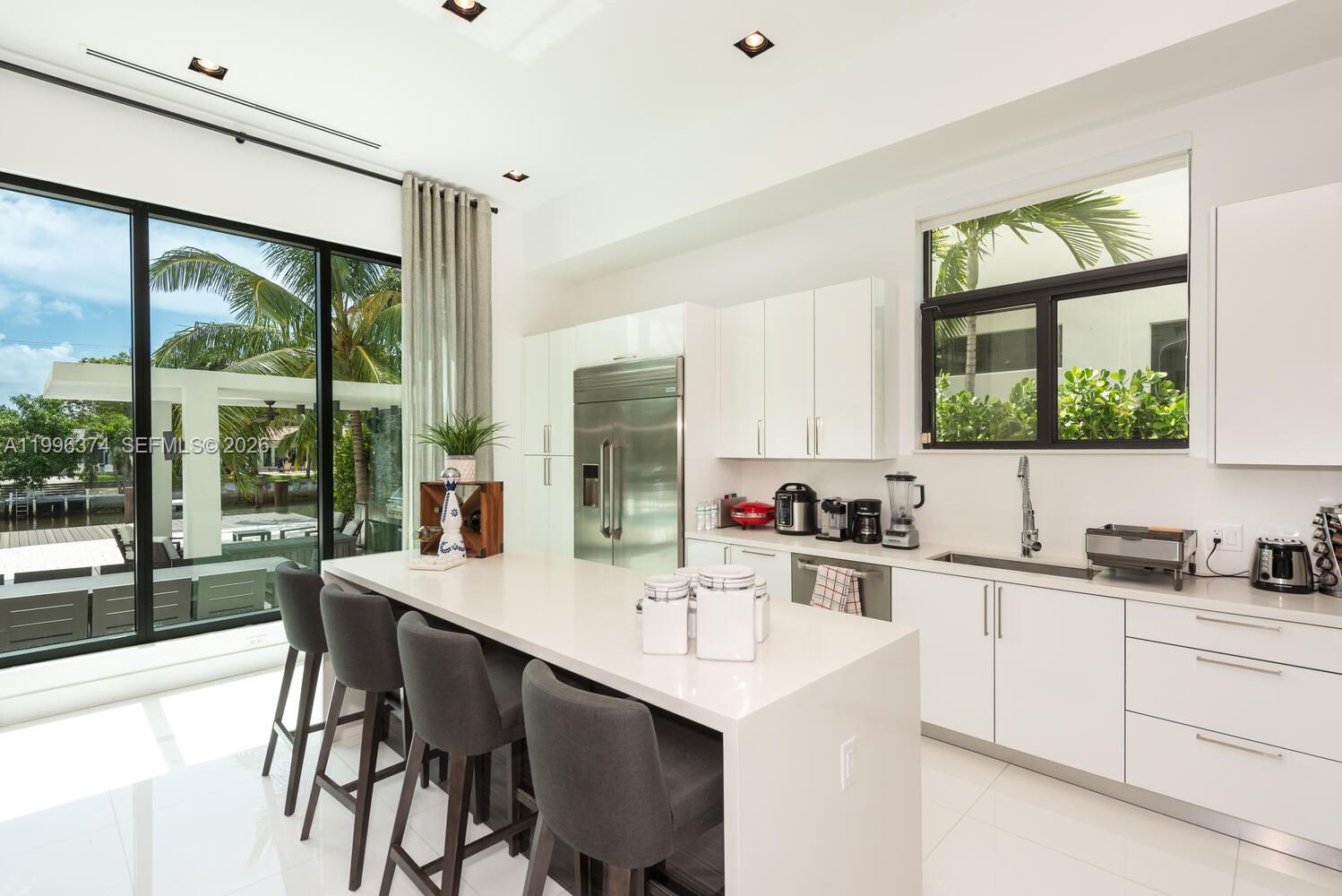 13145 Coronado Ln North Miami, FL 33181