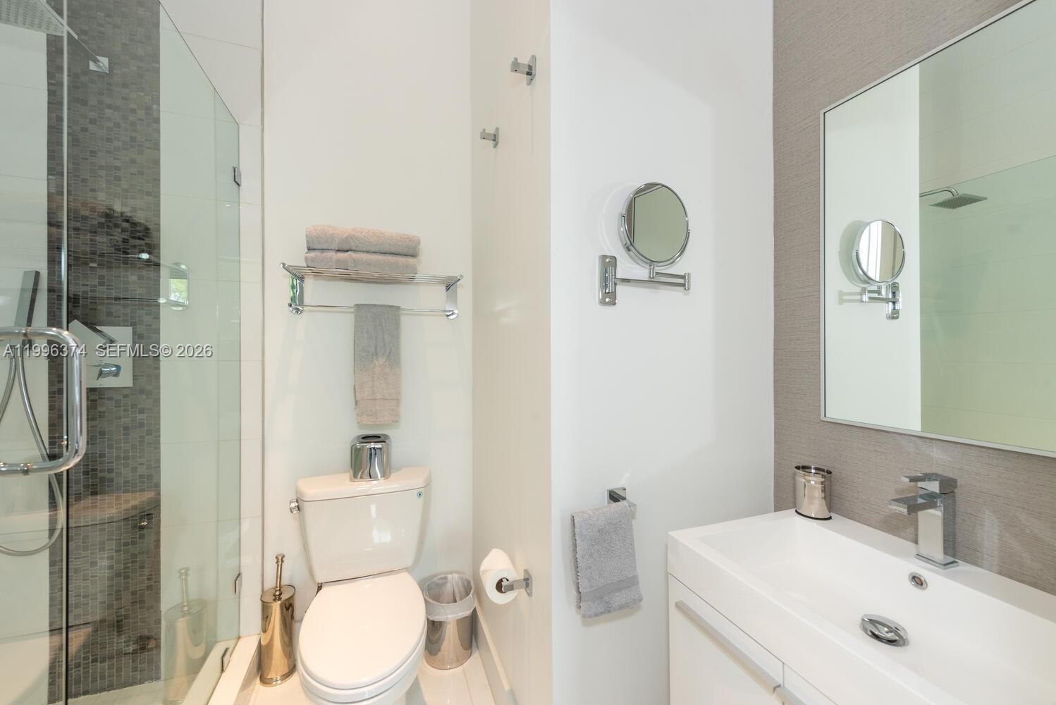 13145 Coronado Ln North Miami, FL 33181