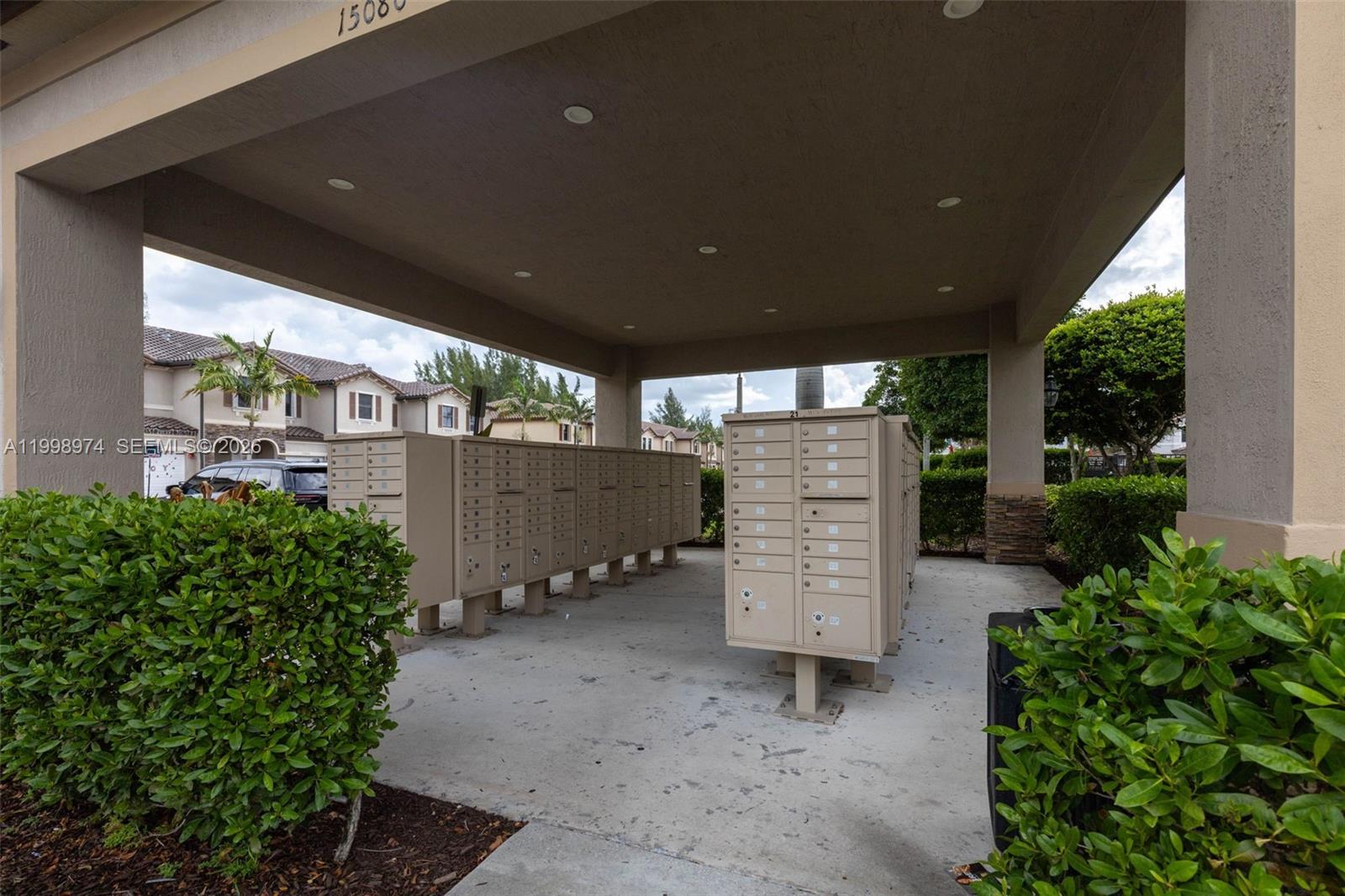 15070 SW 119th Ln Miami, FL 33196