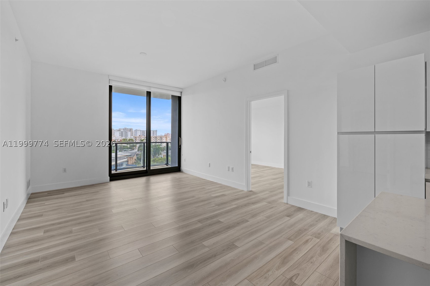 101 Diplomat Pkwy #604 Hallandale Beach, FL 33009