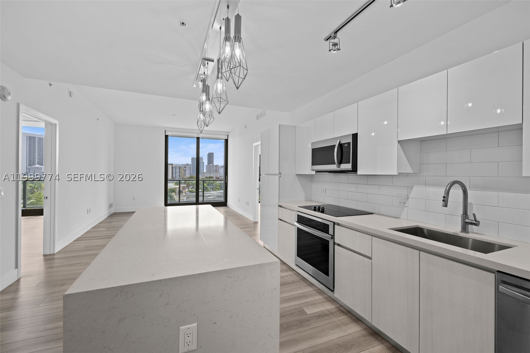 101 Diplomat Pkwy #604 Hallandale Beach, FL 33009