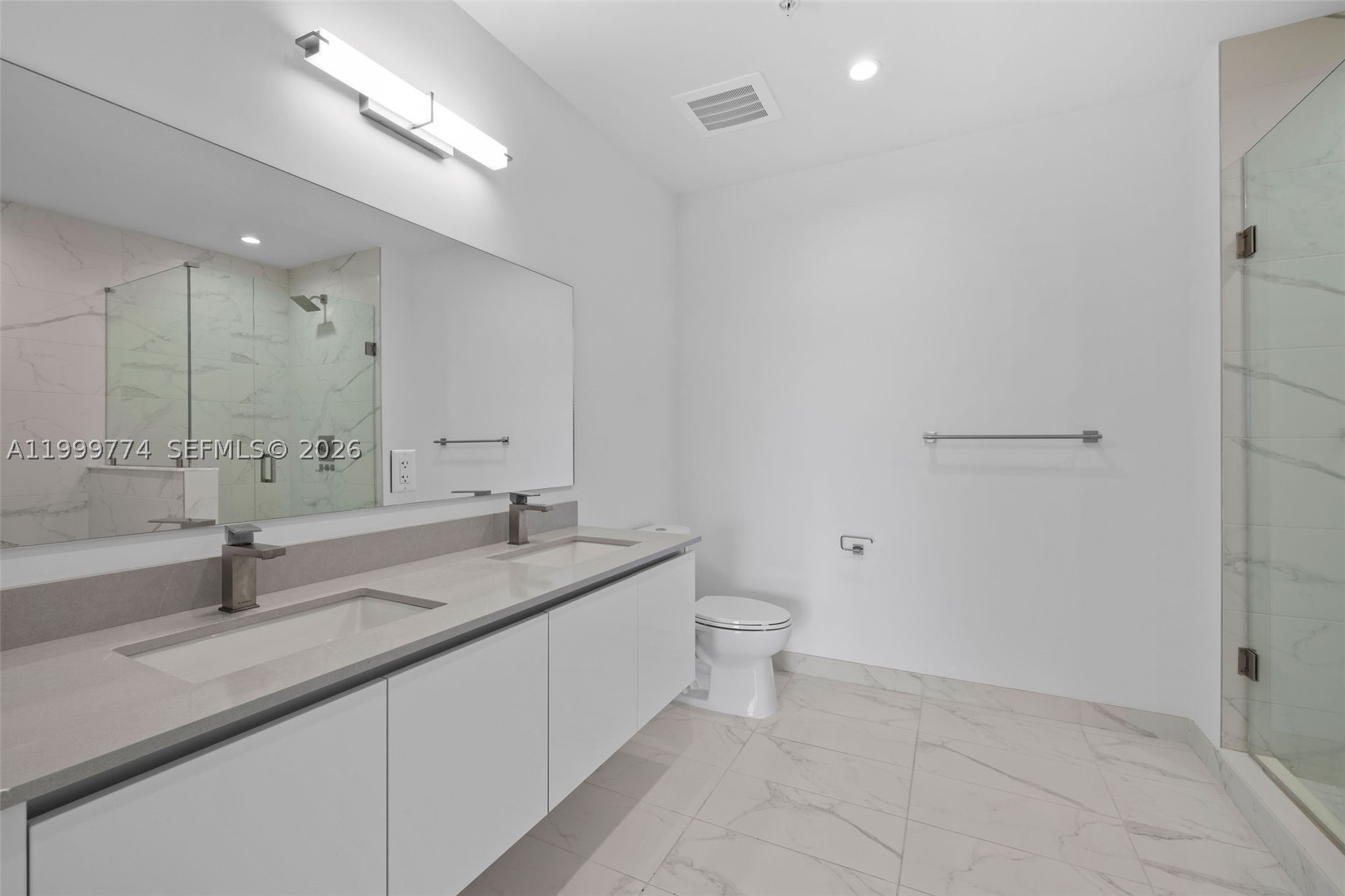 101 Diplomat Pkwy #604 Hallandale Beach, FL 33009