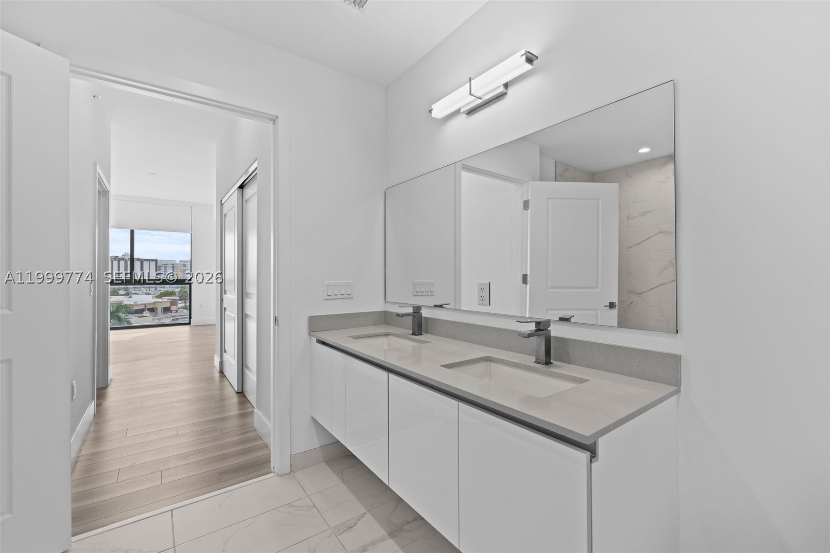 101 Diplomat Pkwy #604 Hallandale Beach, FL 33009