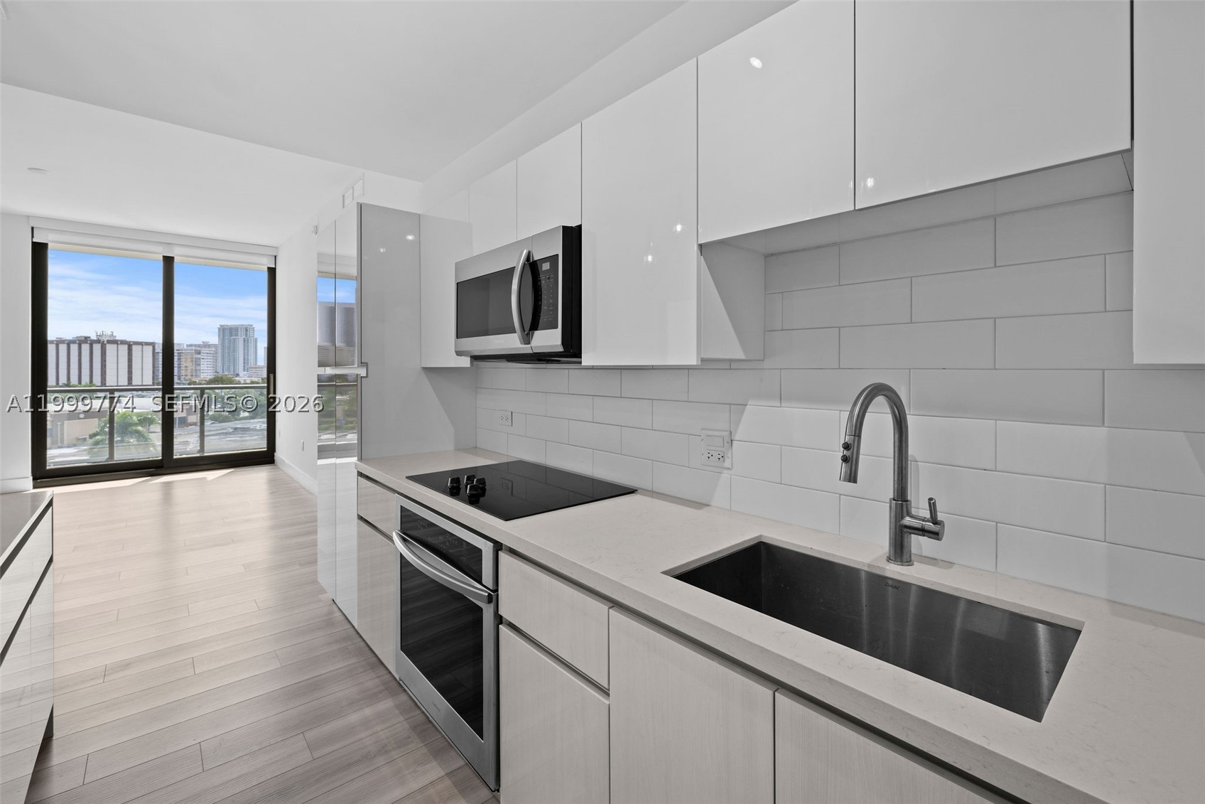 101 Diplomat Pkwy #604 Hallandale Beach, FL 33009