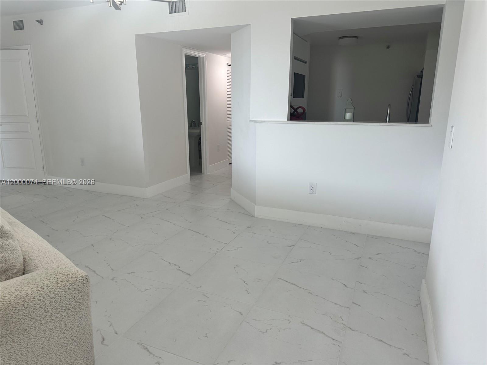 8925 Collins Ave #2J Surfside, FL 33154