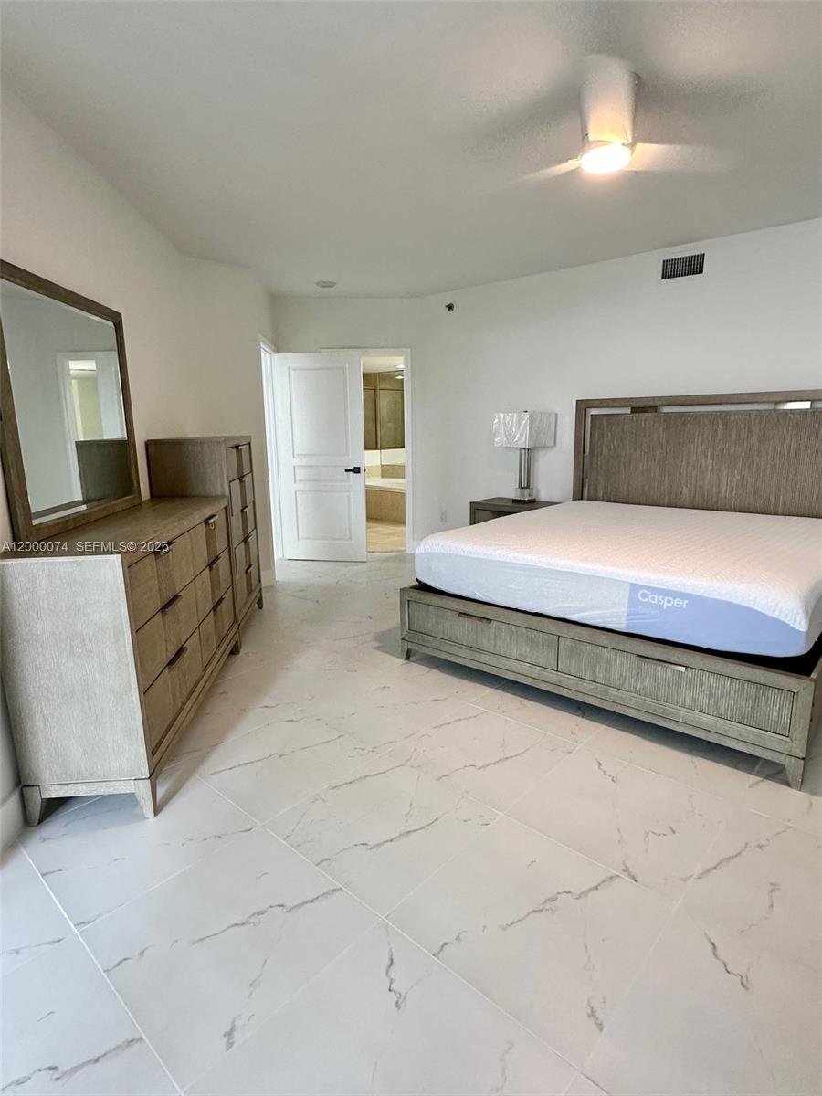 8925 Collins Ave #2J Surfside, FL 33154