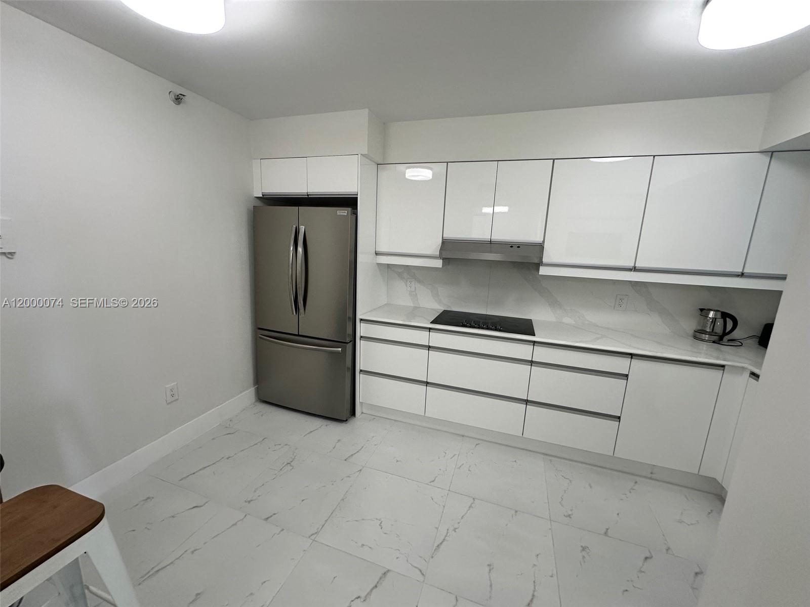 8925 Collins Ave #2J Surfside, FL 33154