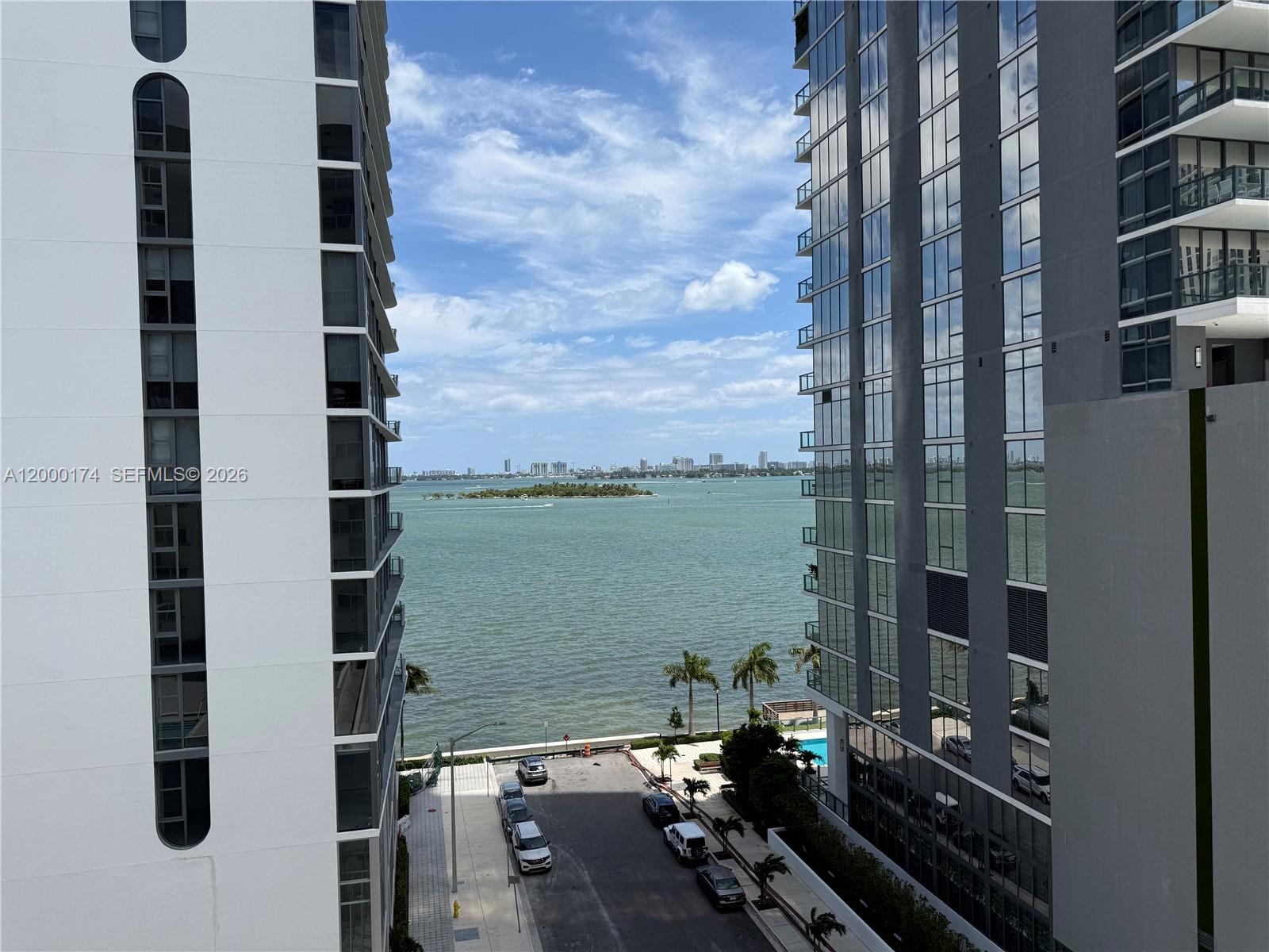 image 23 Biscayne Bay24