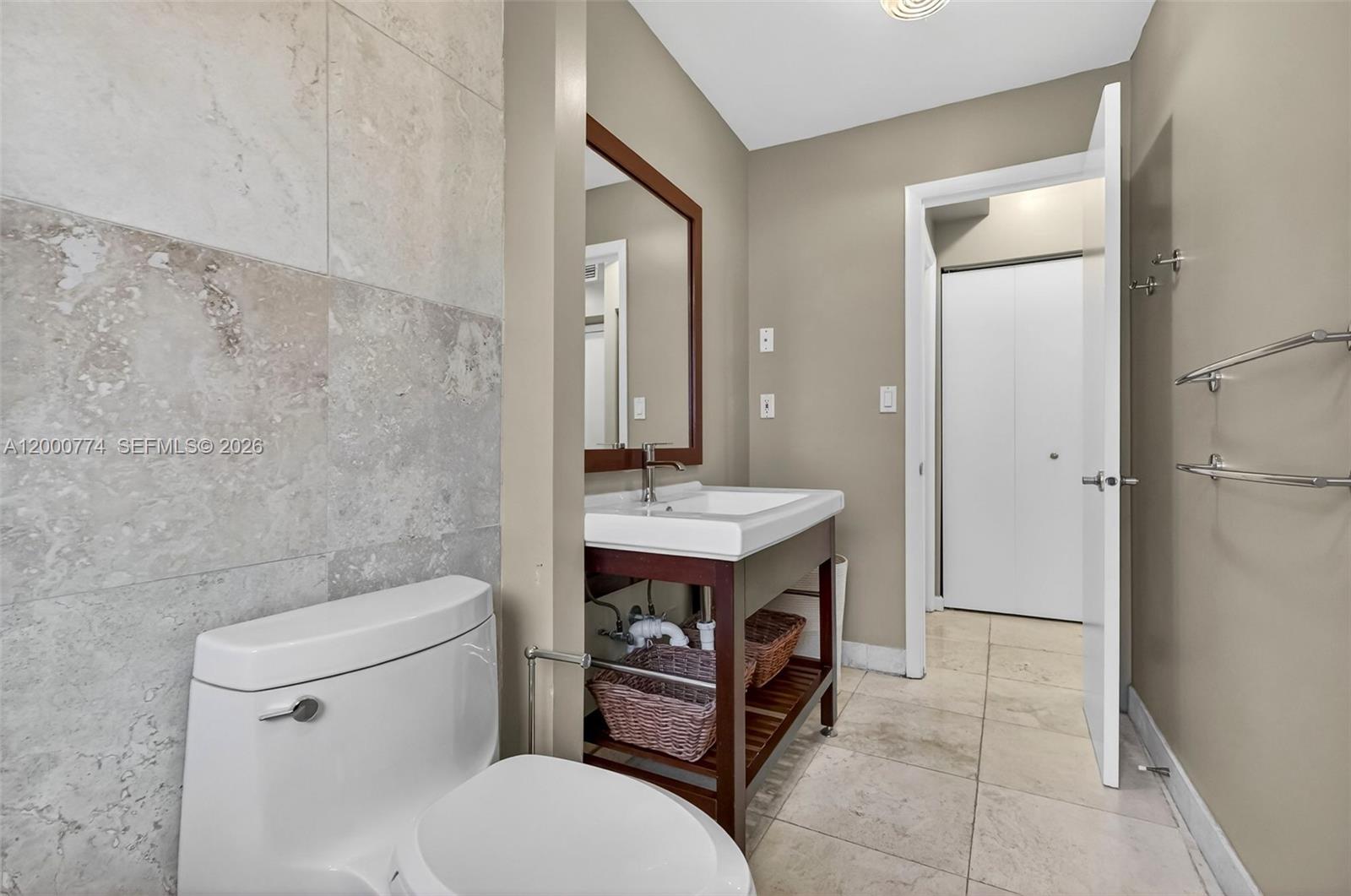 1519 Drexel Ave #201 Miami Beach, FL 33139