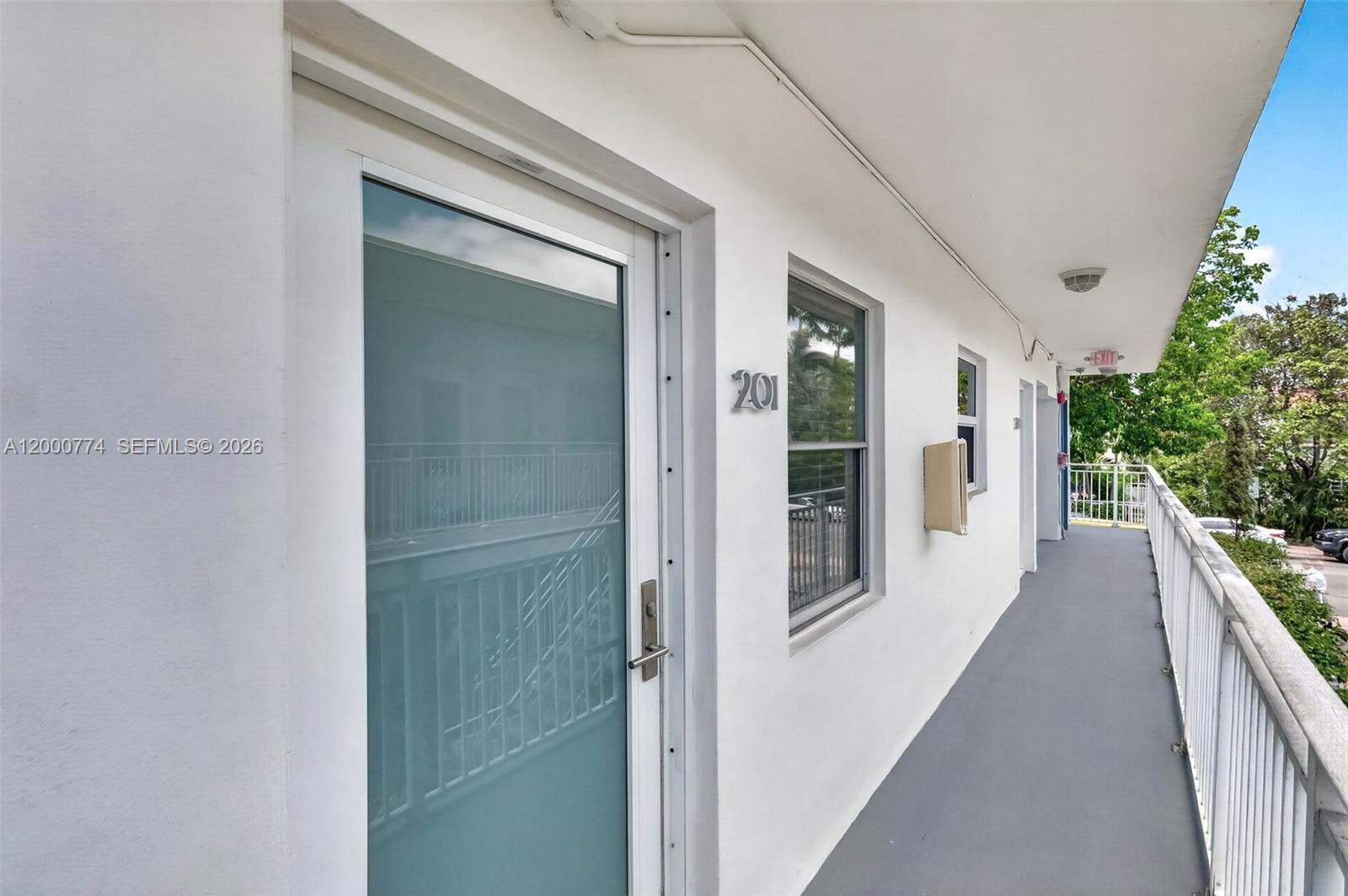 1519 Drexel Ave #201 Miami Beach, FL 33139