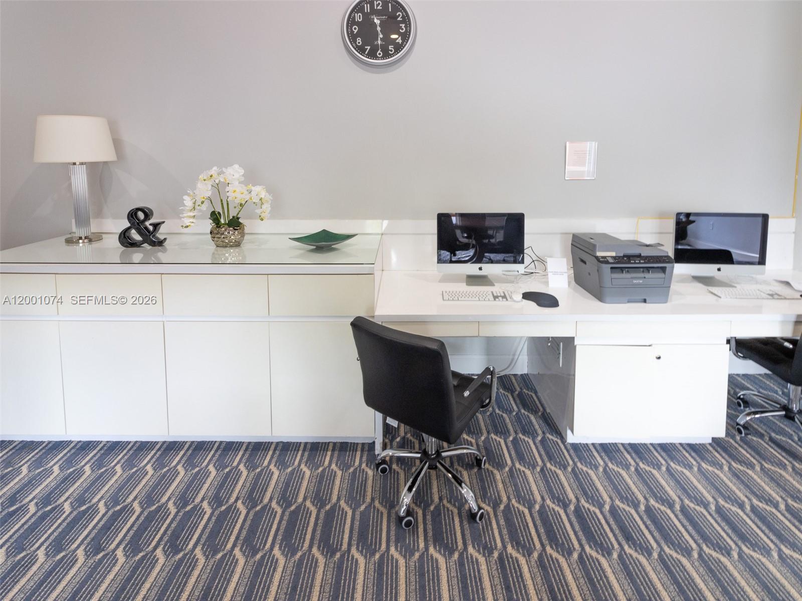 image The Venture at Aventura16