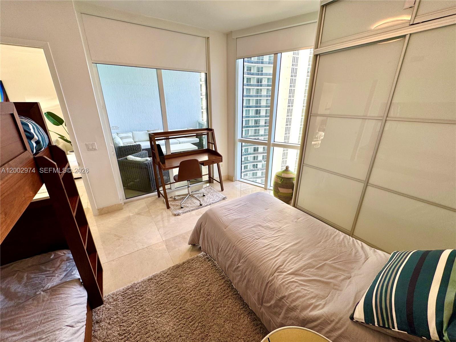 image Trump Tower II26