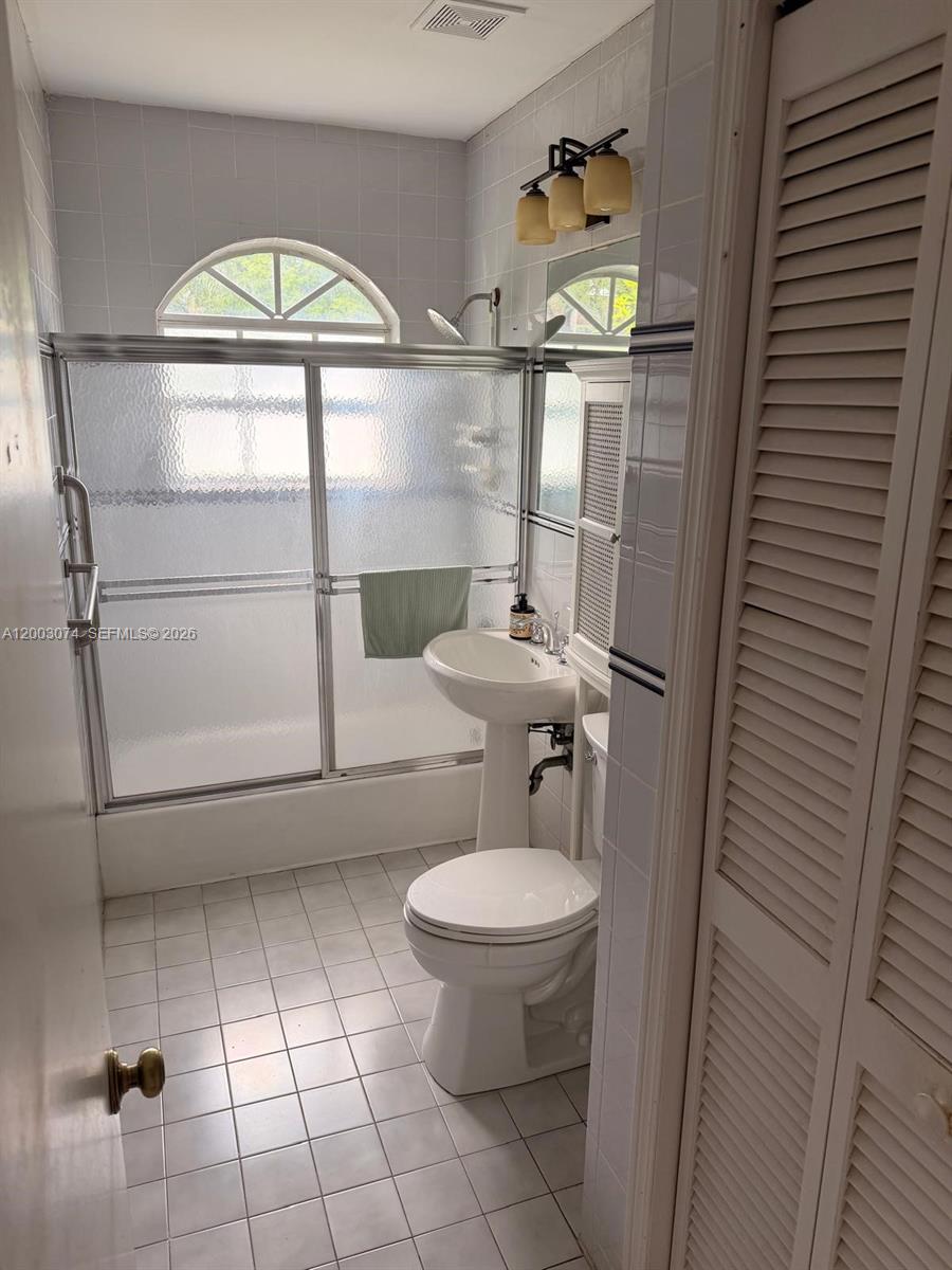 401 Warren Ln Key Biscayne, FL 33149