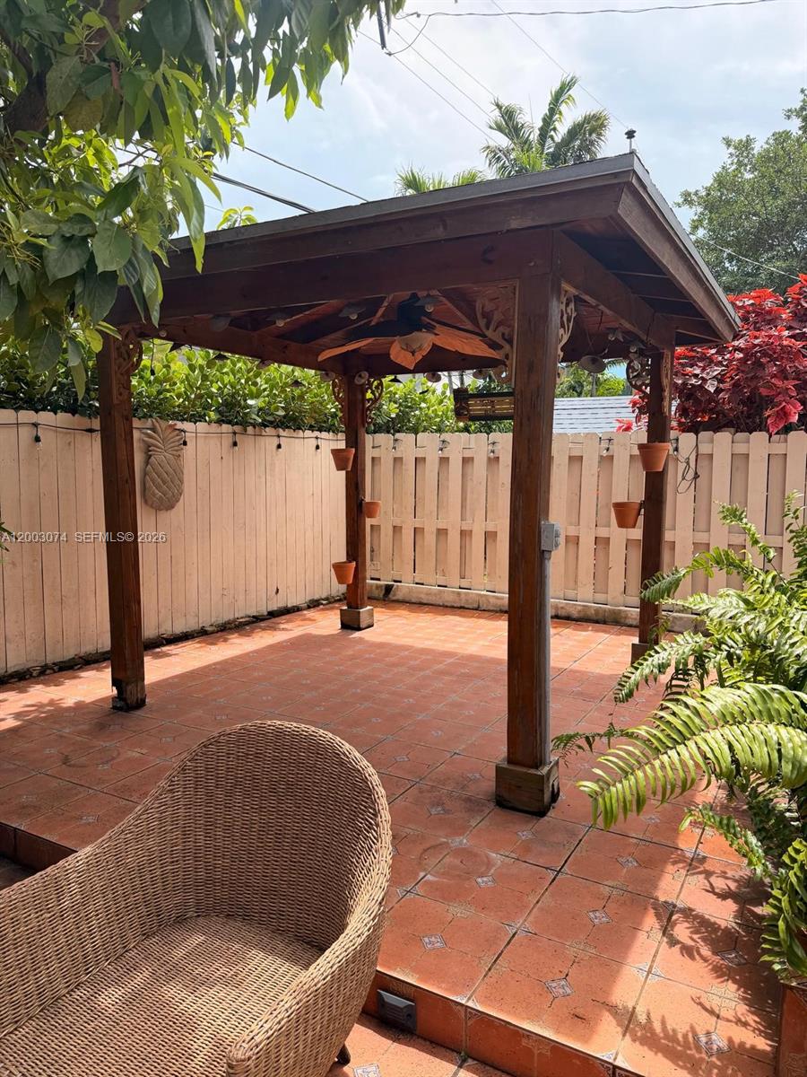 401 Warren Ln Key Biscayne, FL 33149