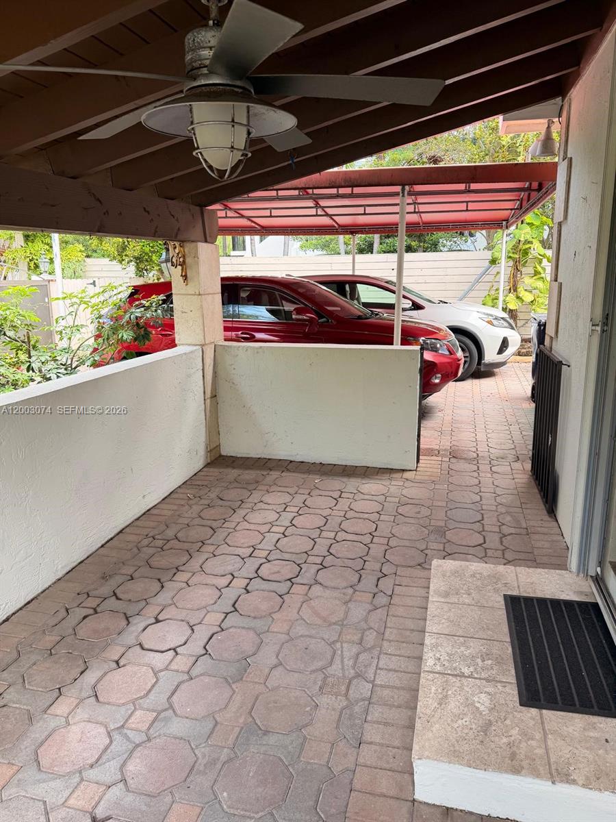 401 Warren Ln Key Biscayne, FL 33149