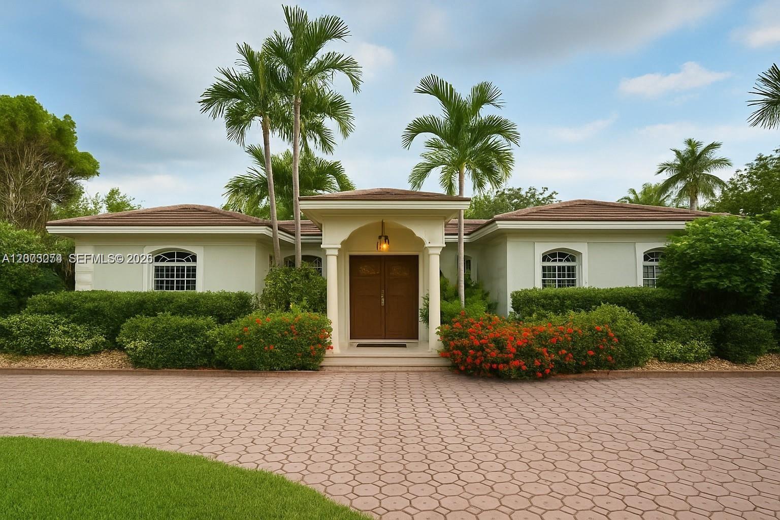 401 Warren Ln Key Biscayne, FL 33149