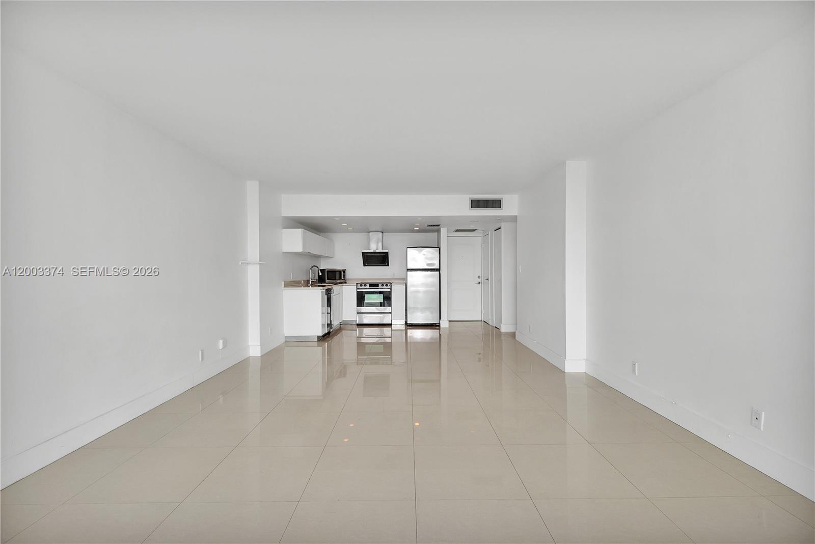 image Arlen House East10