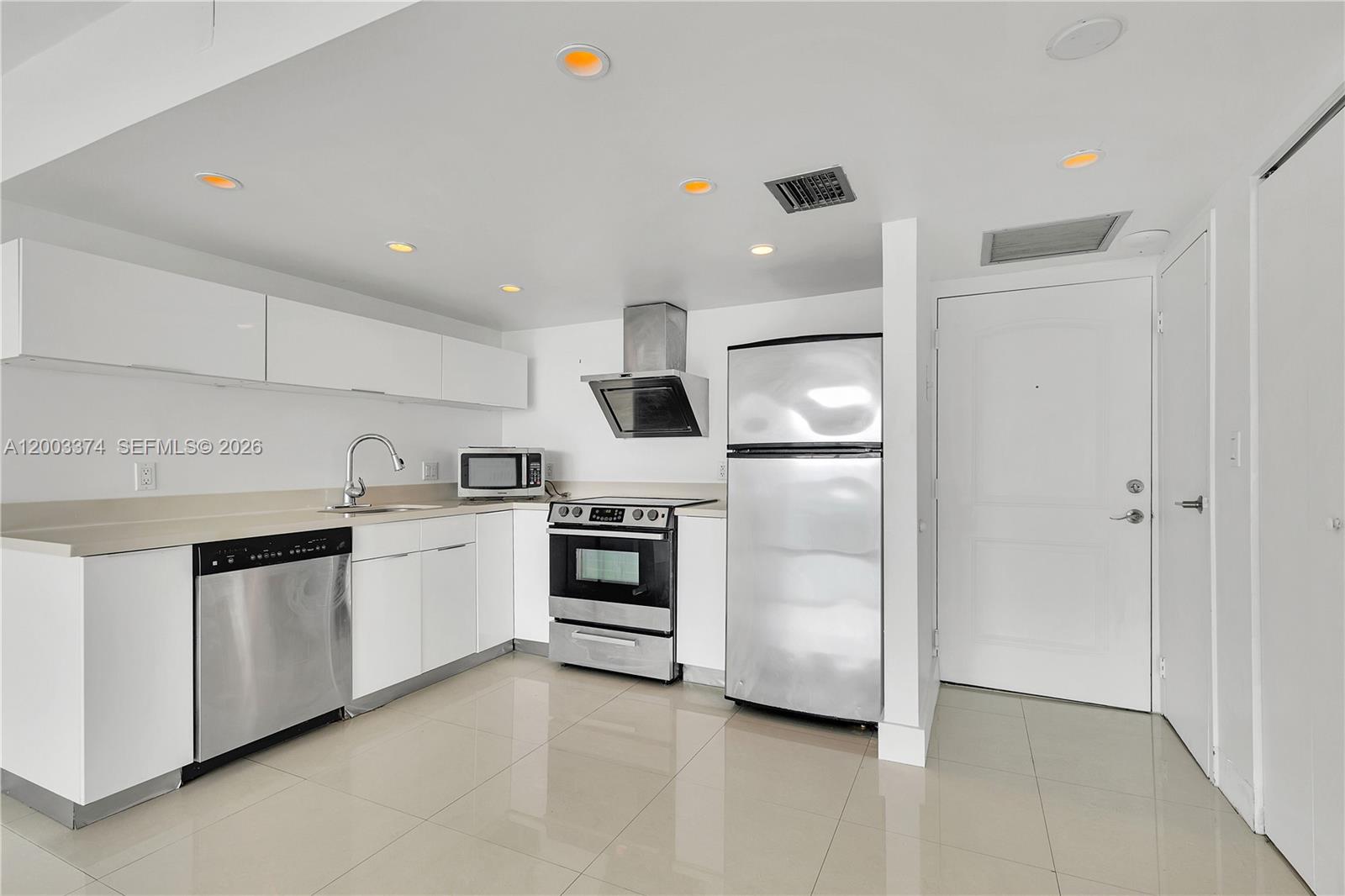 image Arlen House East6