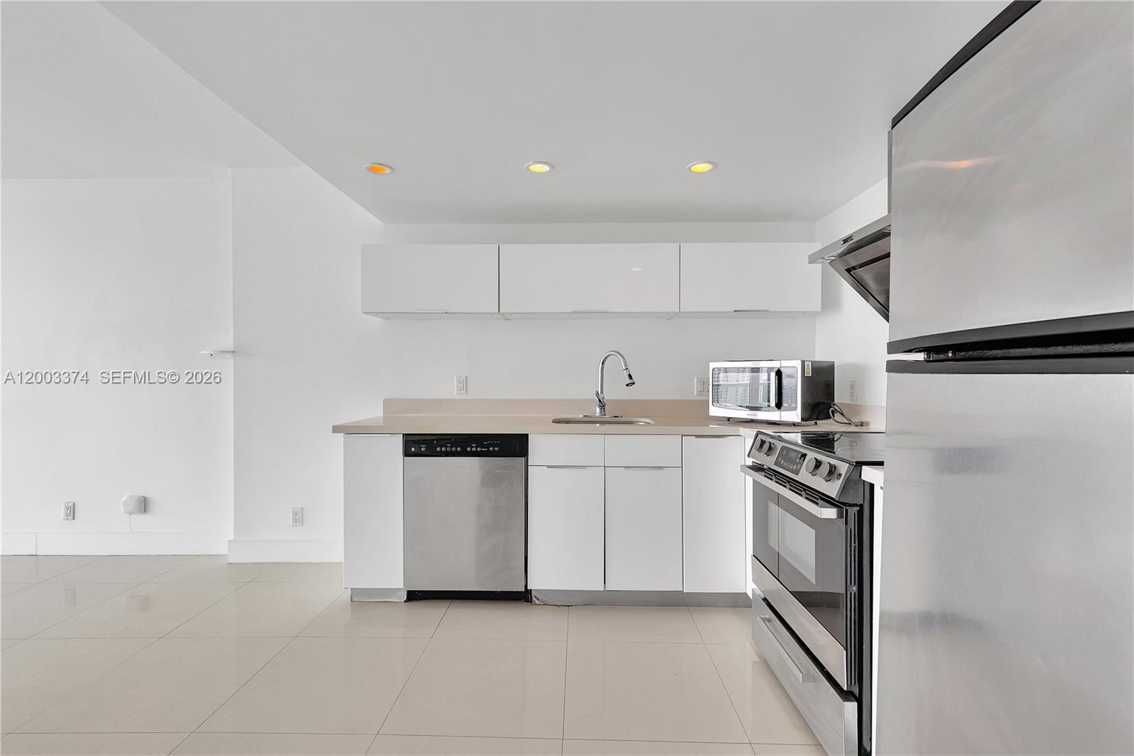 image Arlen House East7