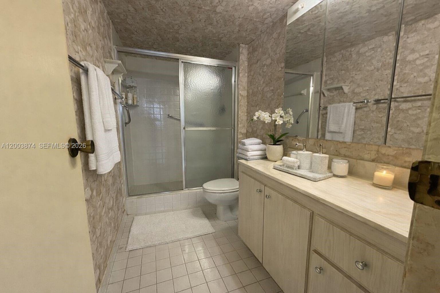 600 Three Iss Blvd #1707 Hallandale Beach, FL 33009