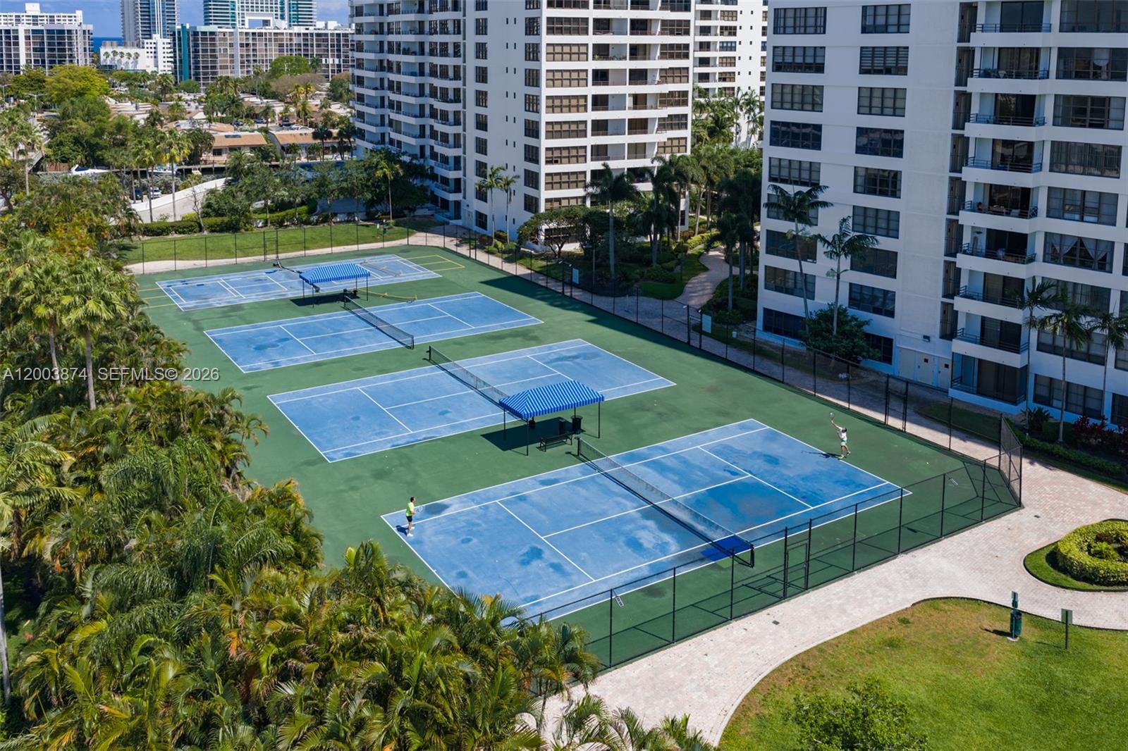 600 Three Iss Blvd #1707 Hallandale Beach, FL 33009