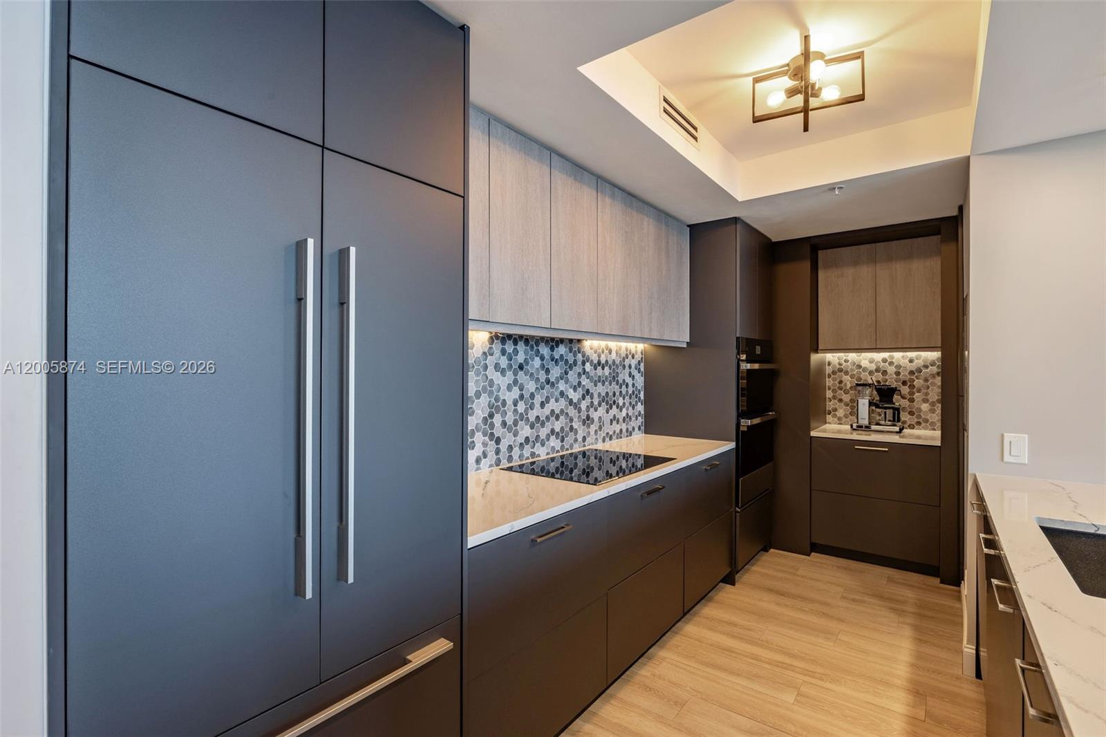 848 Brickell Key Dr #3403 Miami, FL 33131