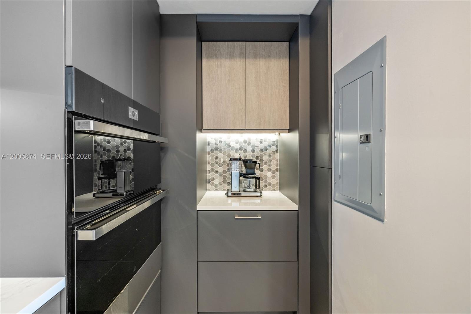 848 Brickell Key Dr #3403 Miami, FL 33131