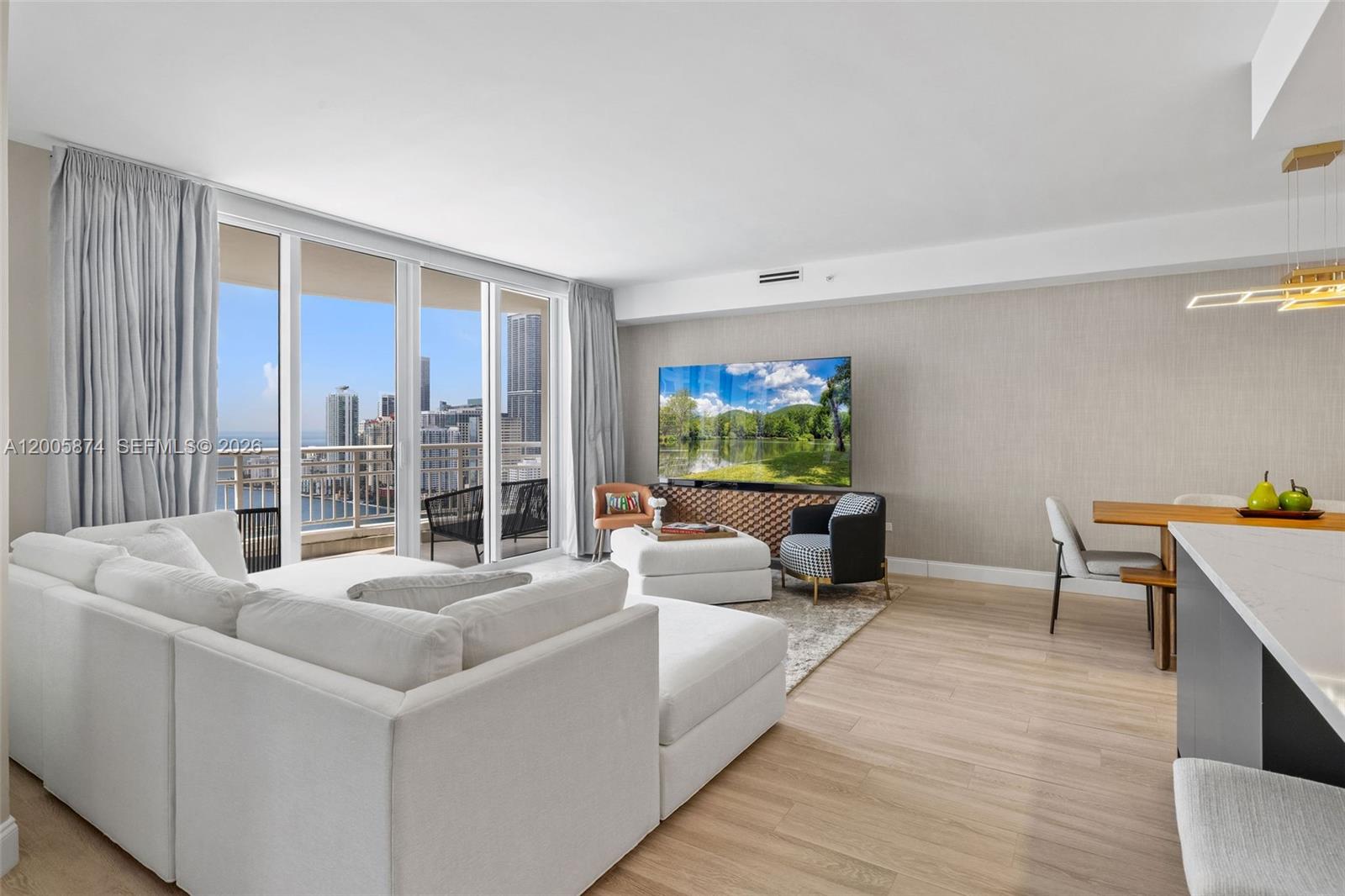 848 Brickell Key Dr #3403 Miami, FL 33131