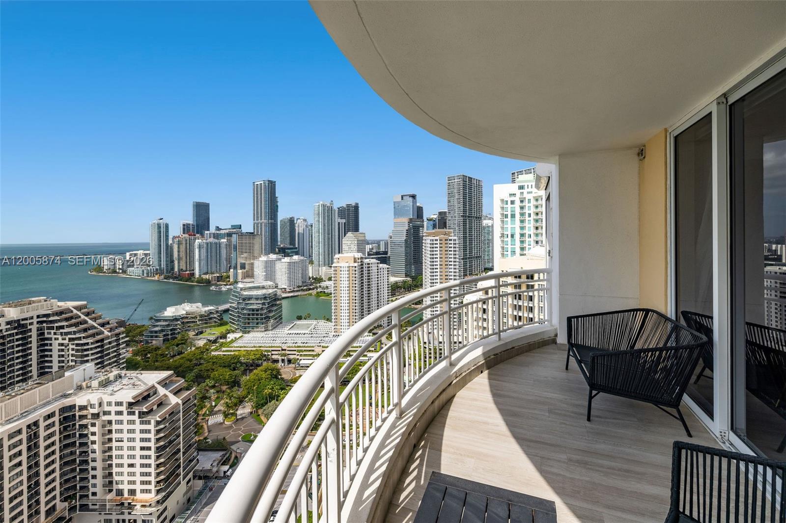848 Brickell Key Dr #3403 Miami, FL 33131