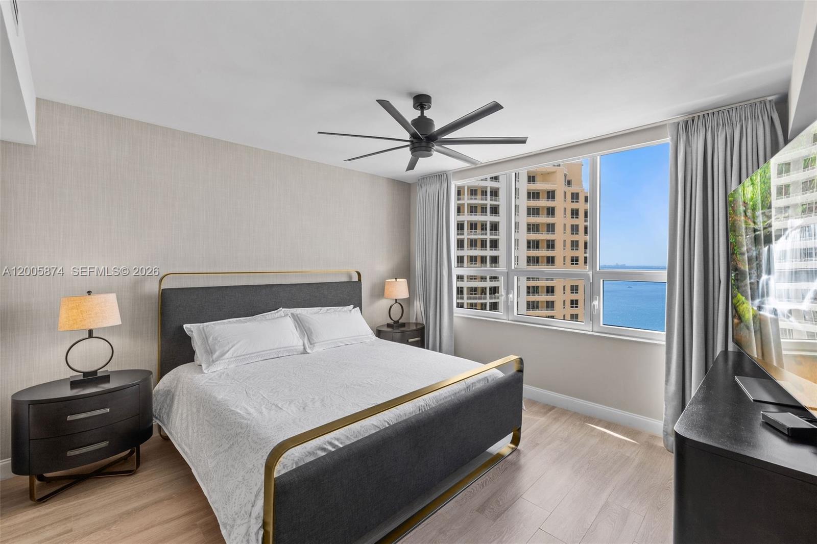 848 Brickell Key Dr #3403 Miami, FL 33131