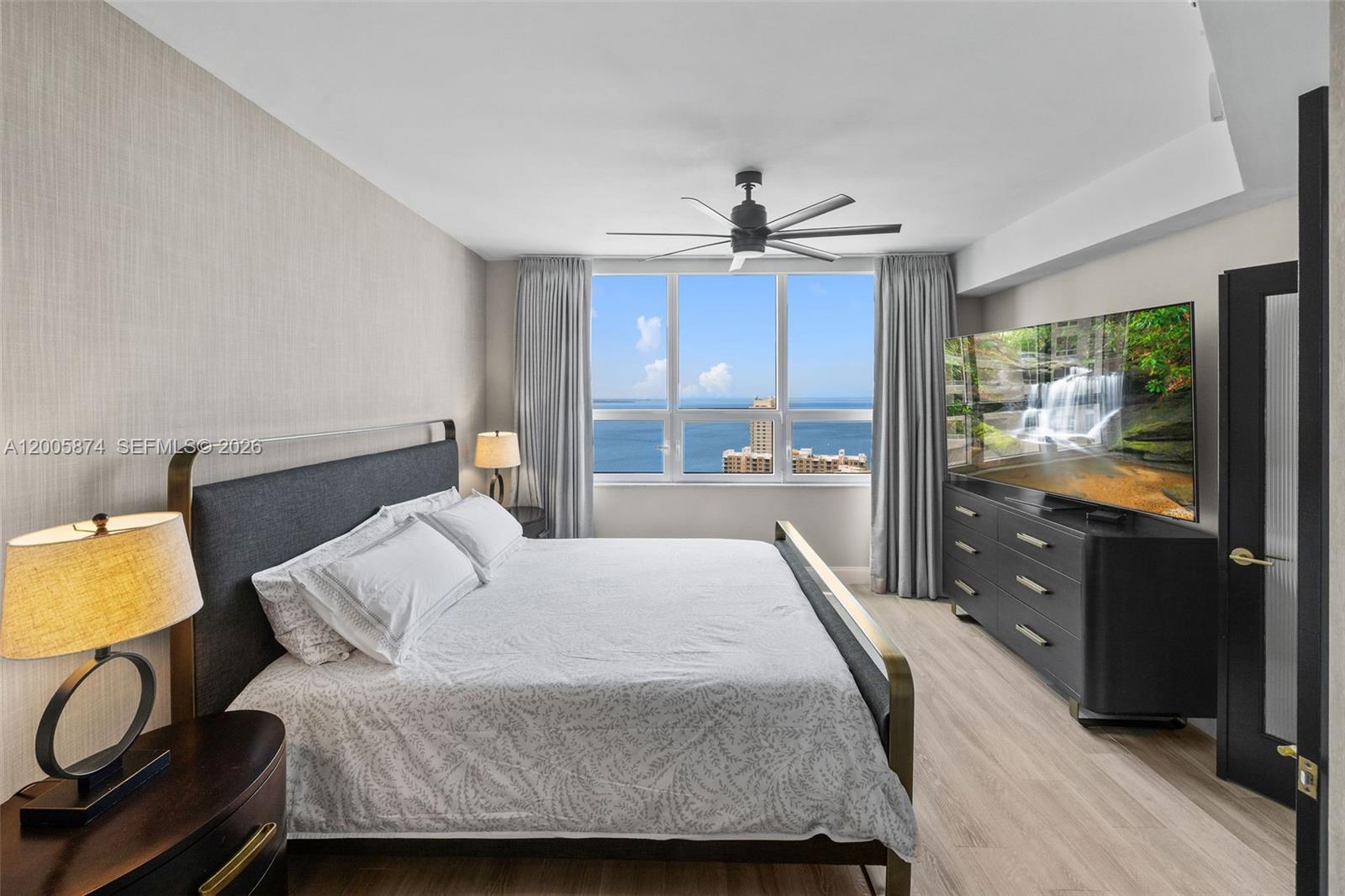 848 Brickell Key Dr #3403 Miami, FL 33131