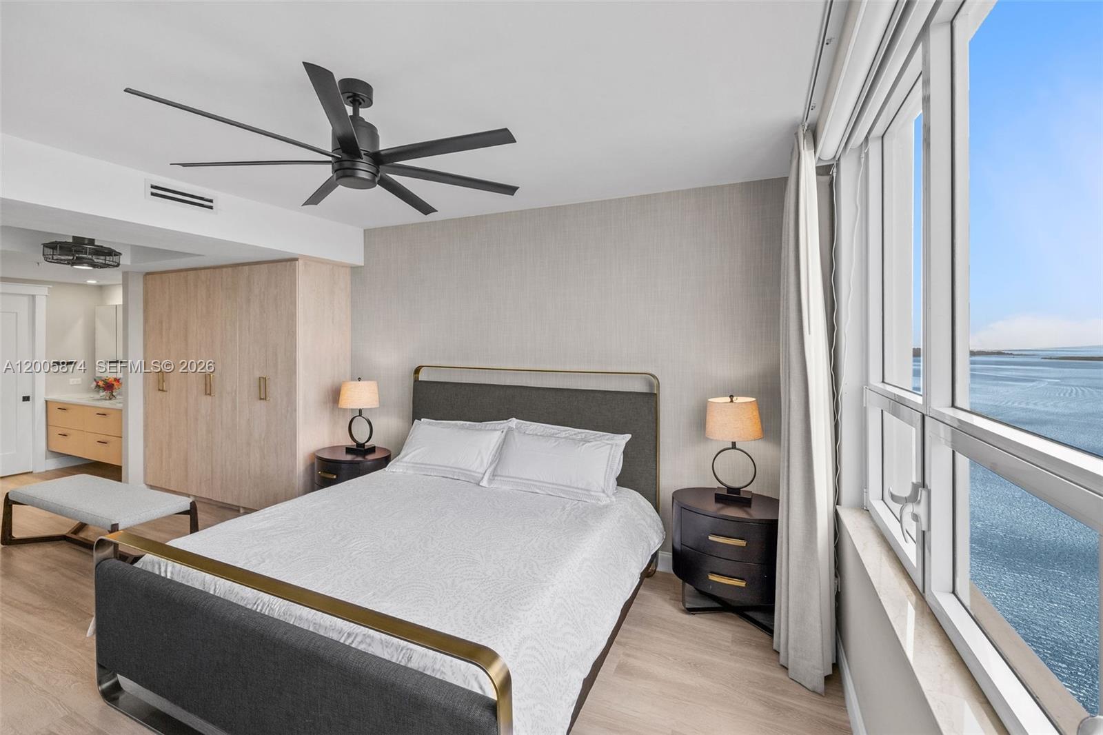 848 Brickell Key Dr #3403 Miami, FL 33131