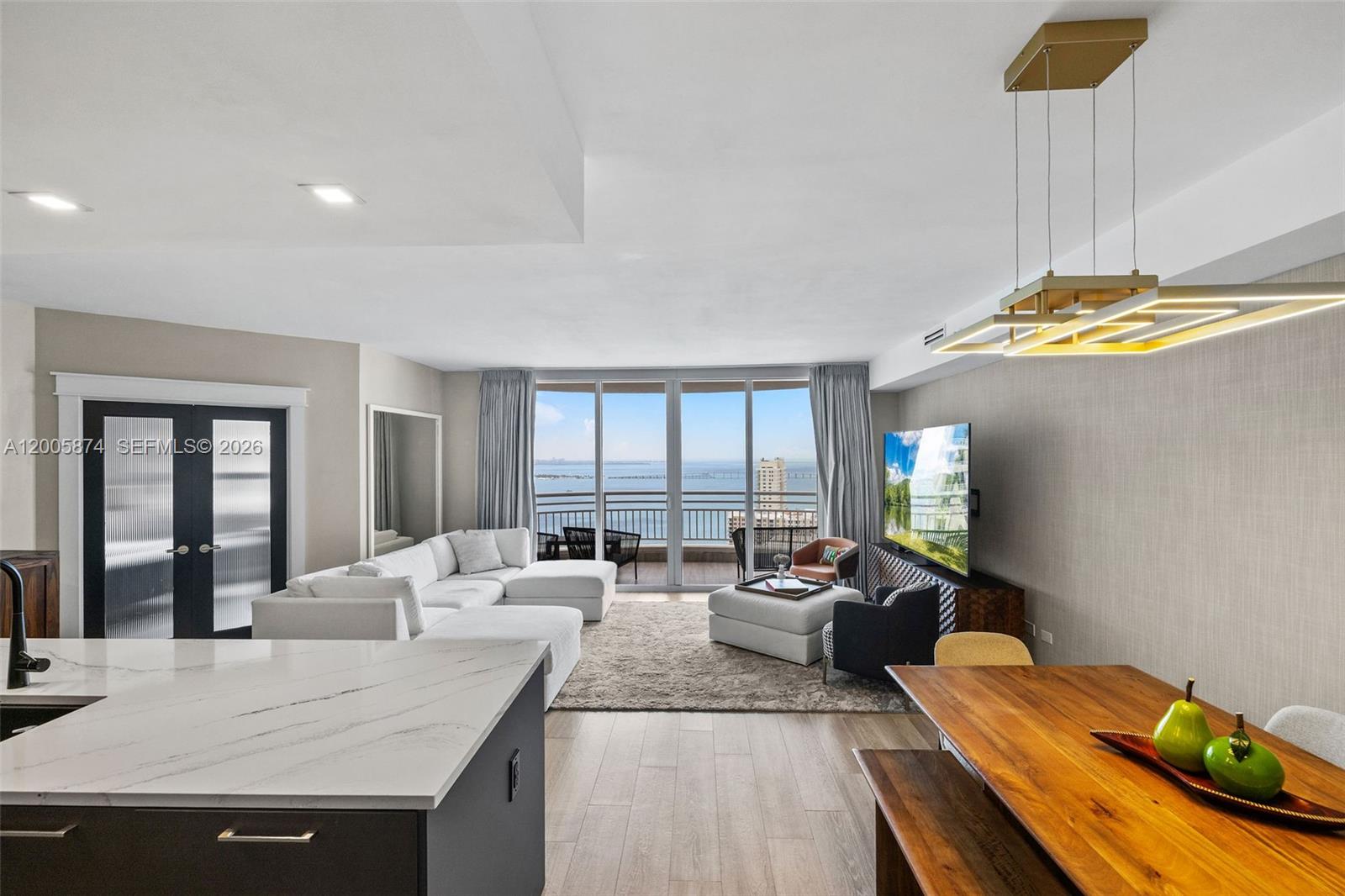 848 Brickell Key Dr #3403 Miami, FL 33131